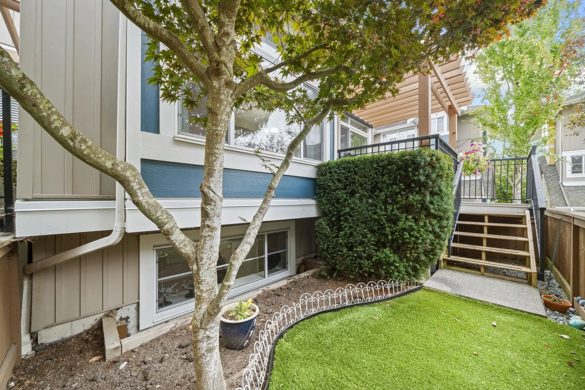 6036 164 Street #20