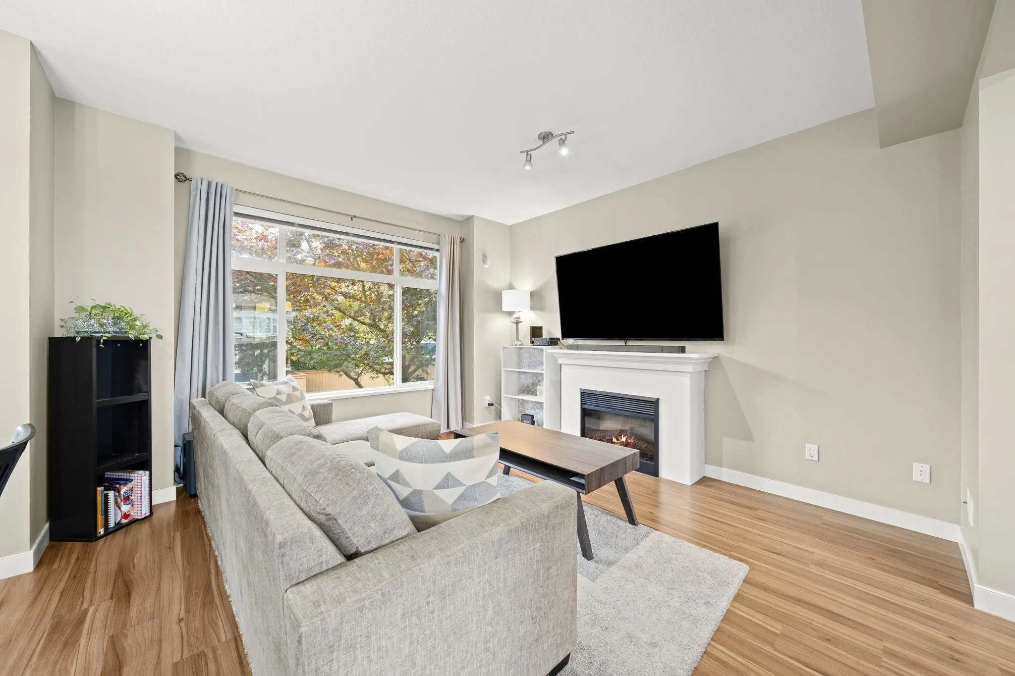 6036 164 Street #20