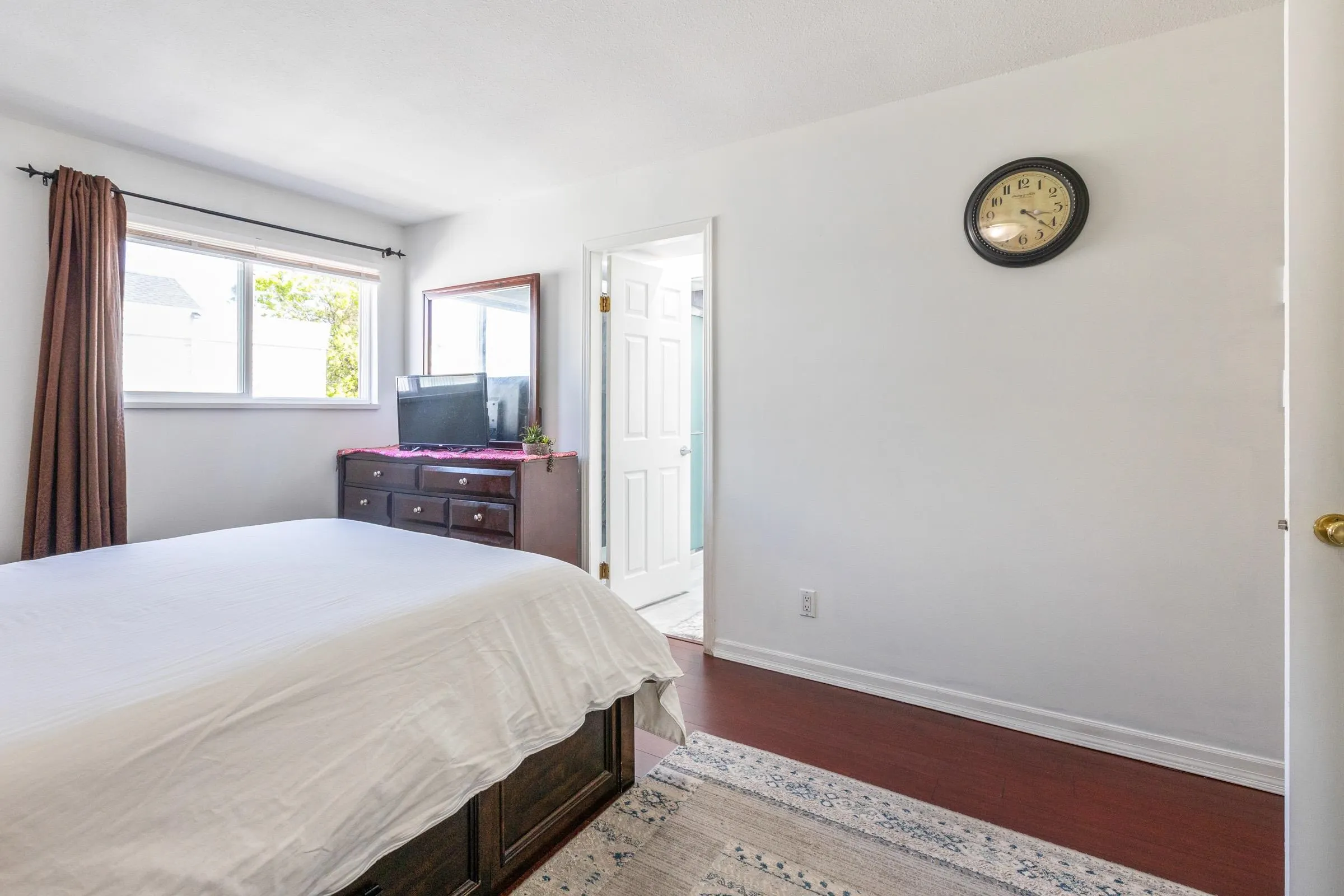 10077 156 Street #158