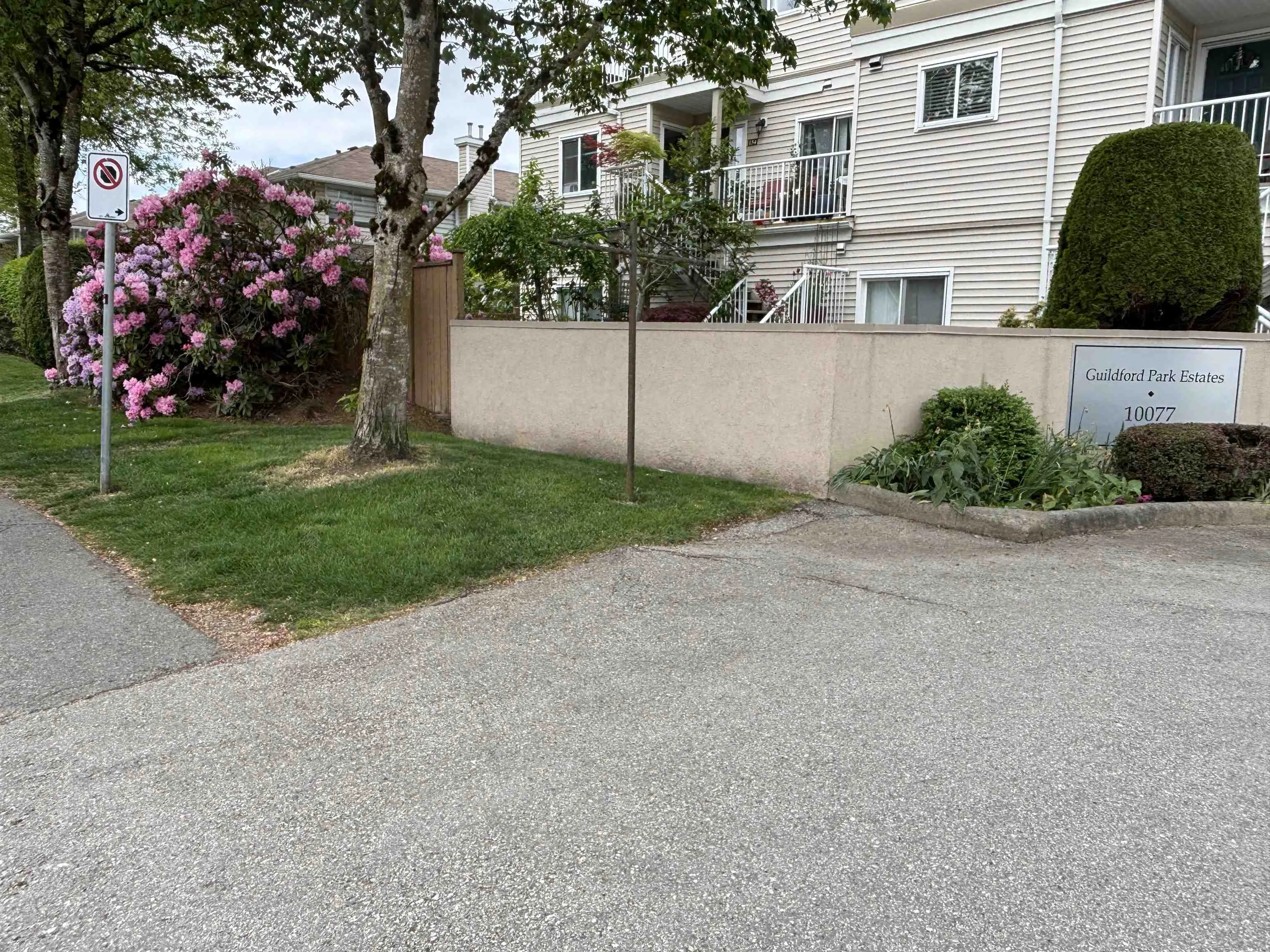 10077 156 Street #158