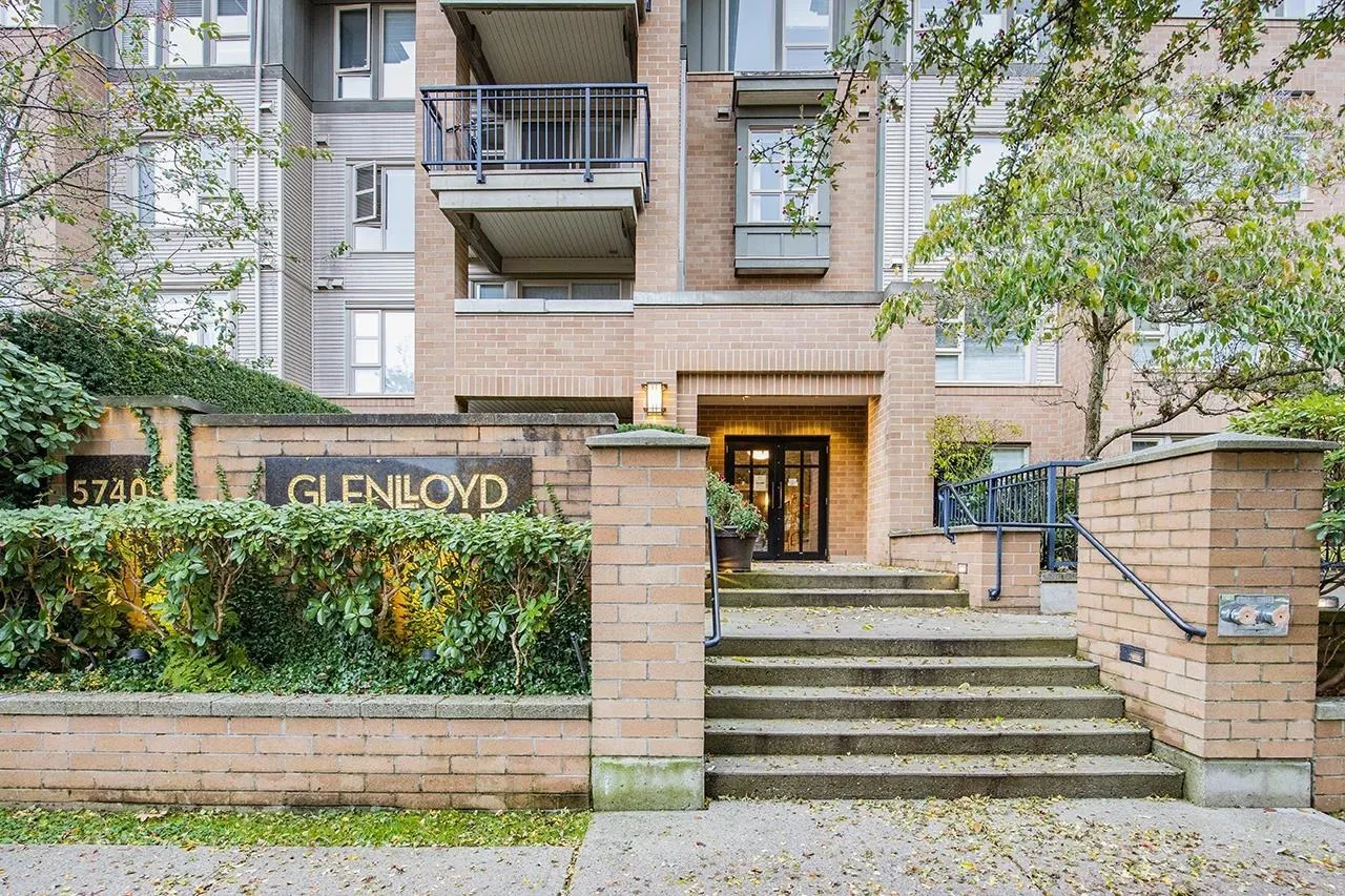 5740 Toronto Road #212