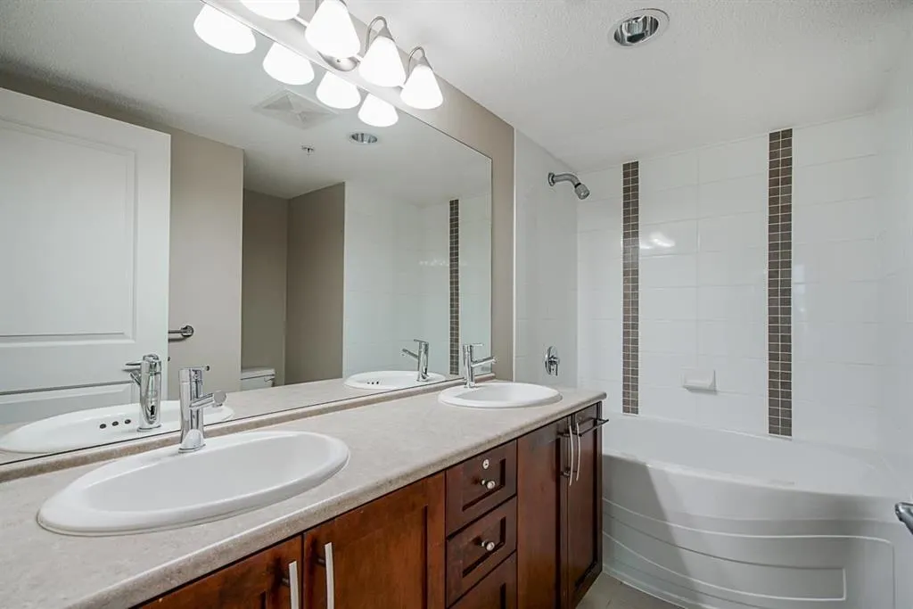 5740 Toronto Road #212