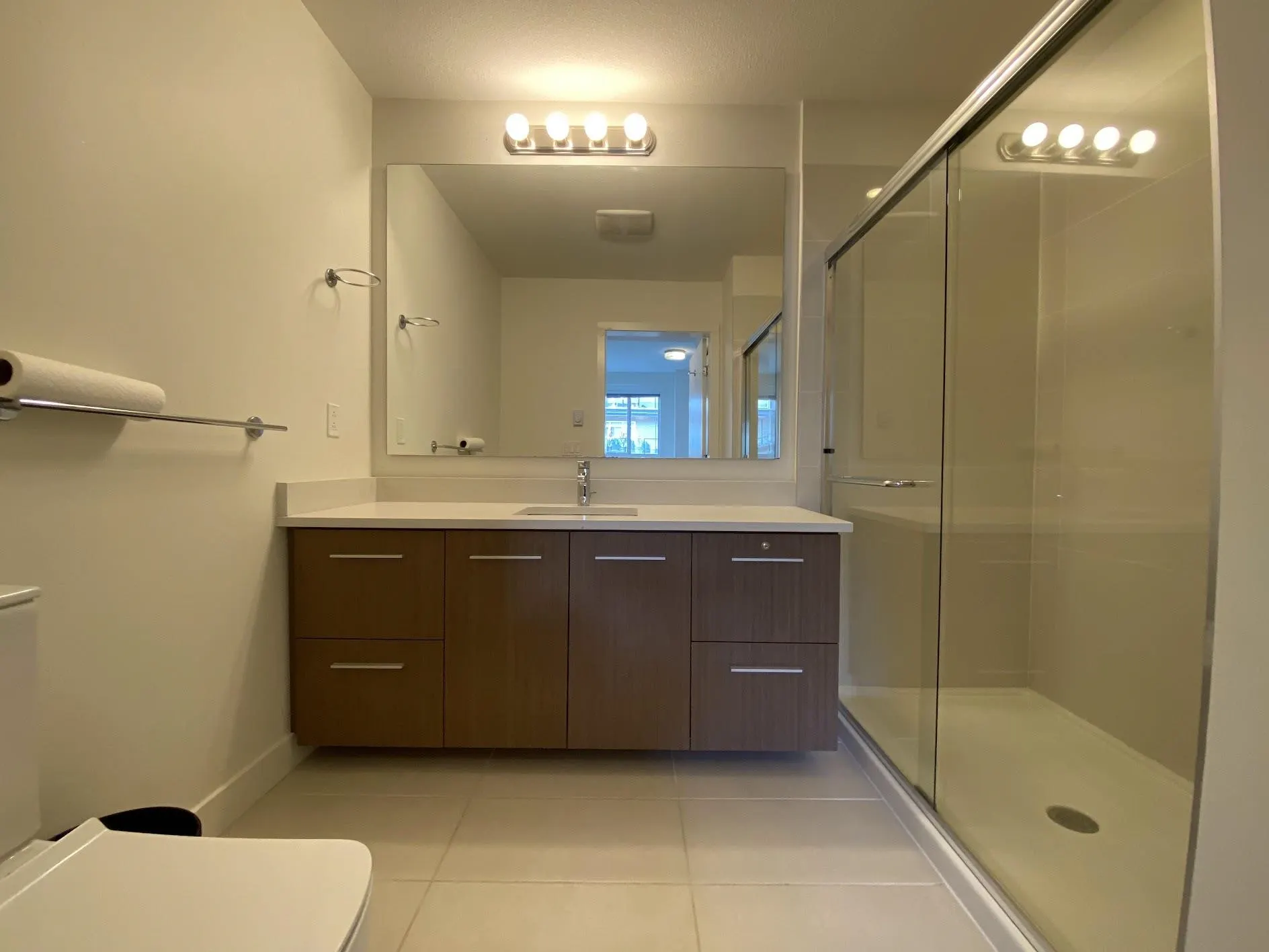 3462 Ross Drive #606