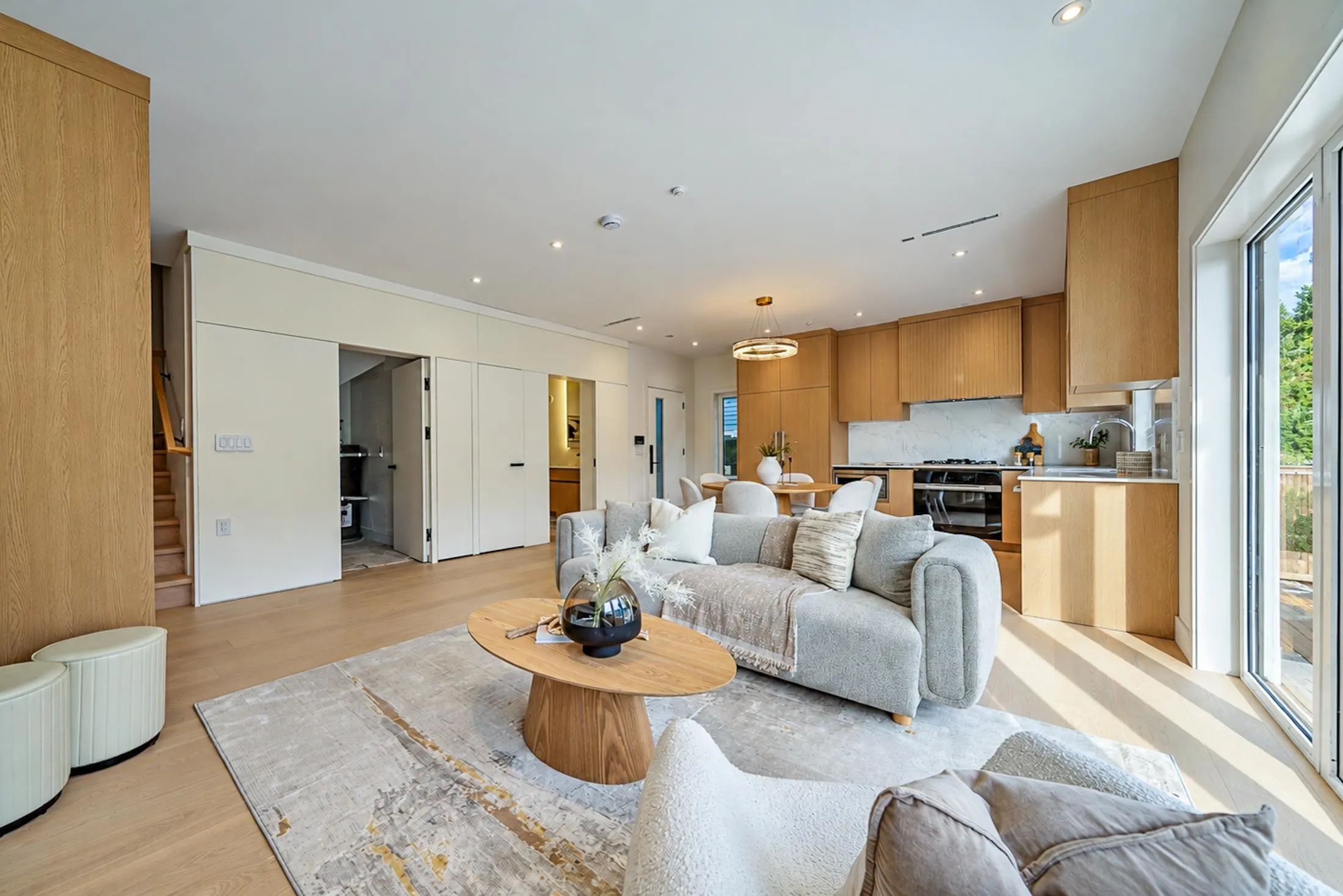 3638 W 3rd Avenue #2