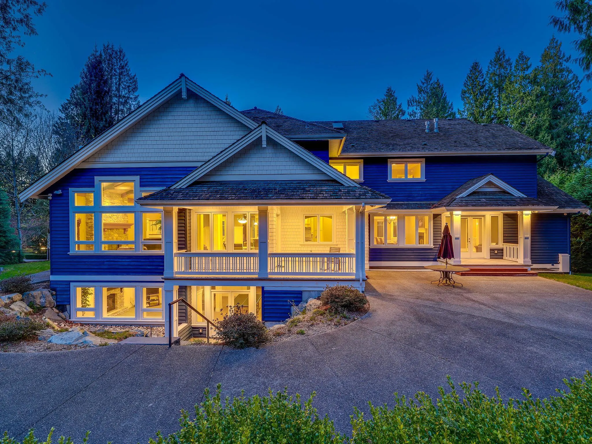 13464 Vine Maple Drive