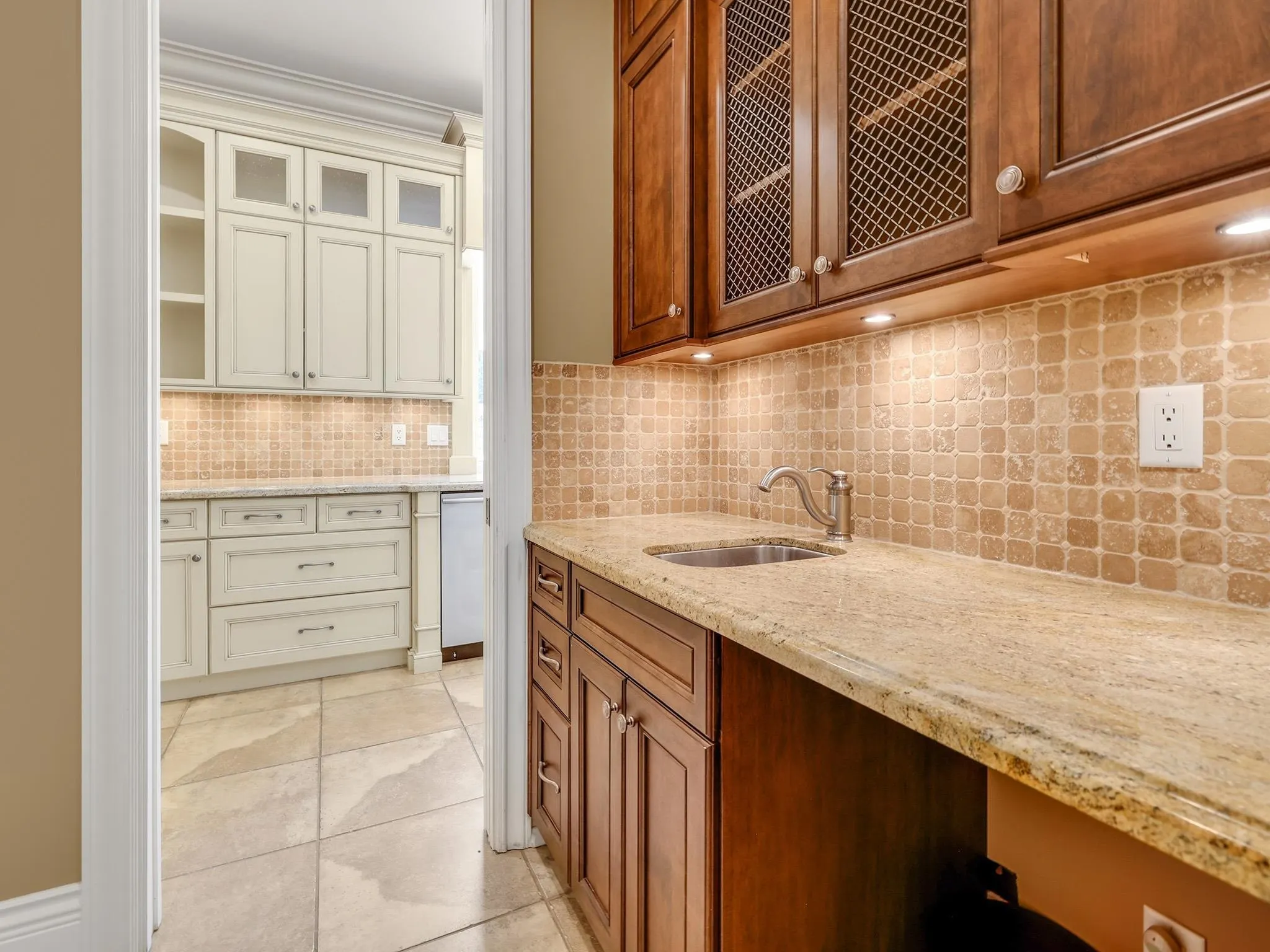 13464 Vine Maple Drive