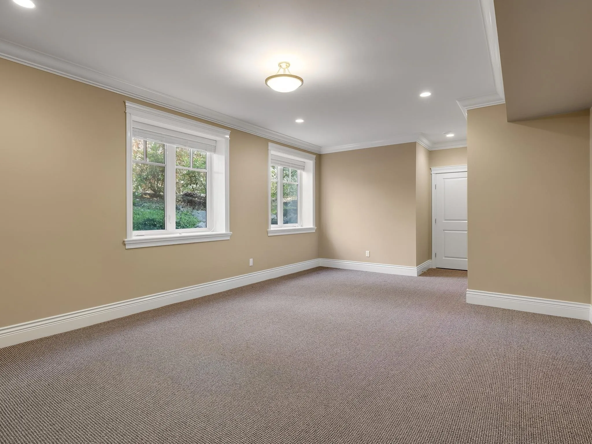 13464 Vine Maple Drive