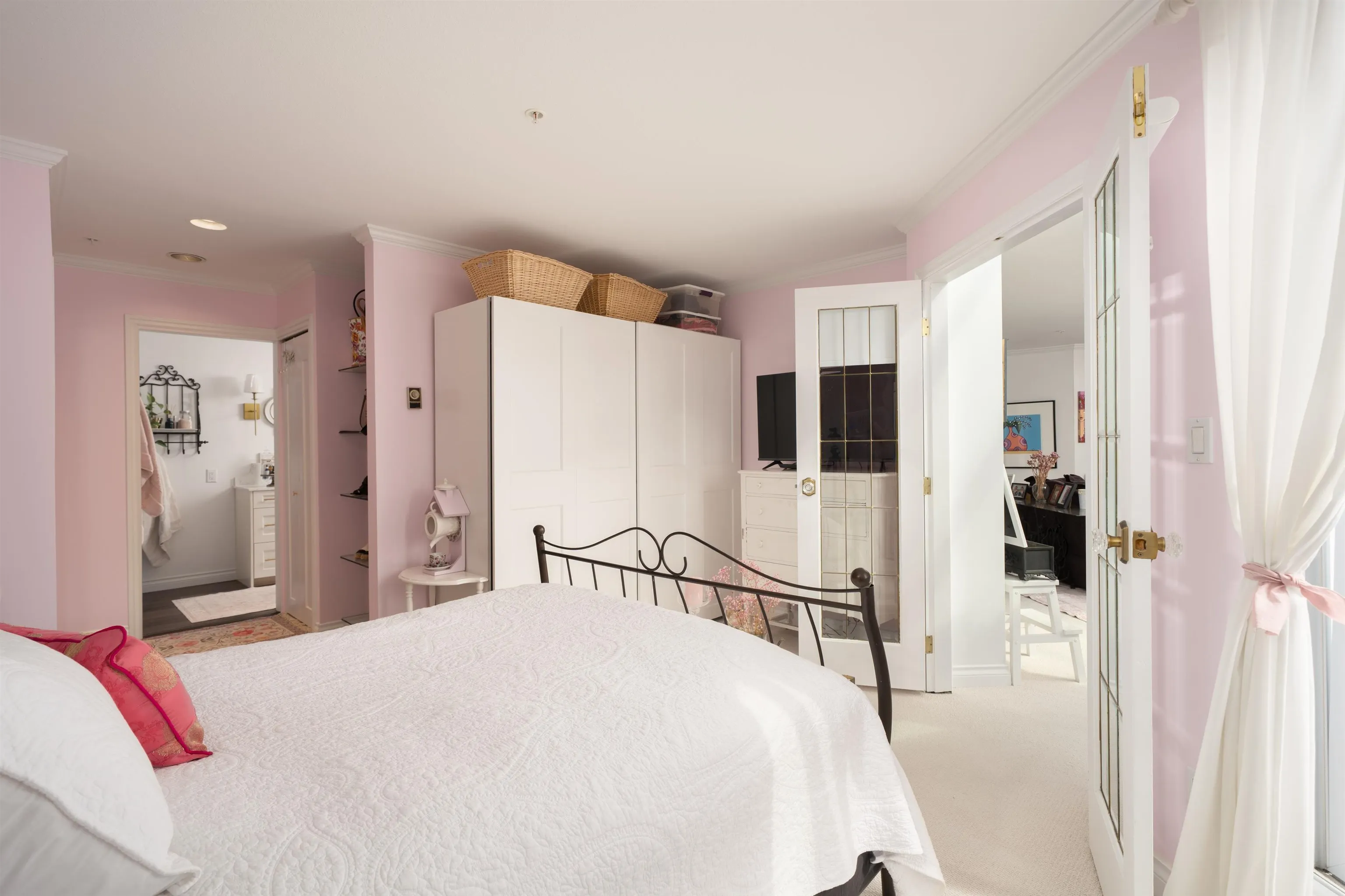 1502 Island Park Walk #405