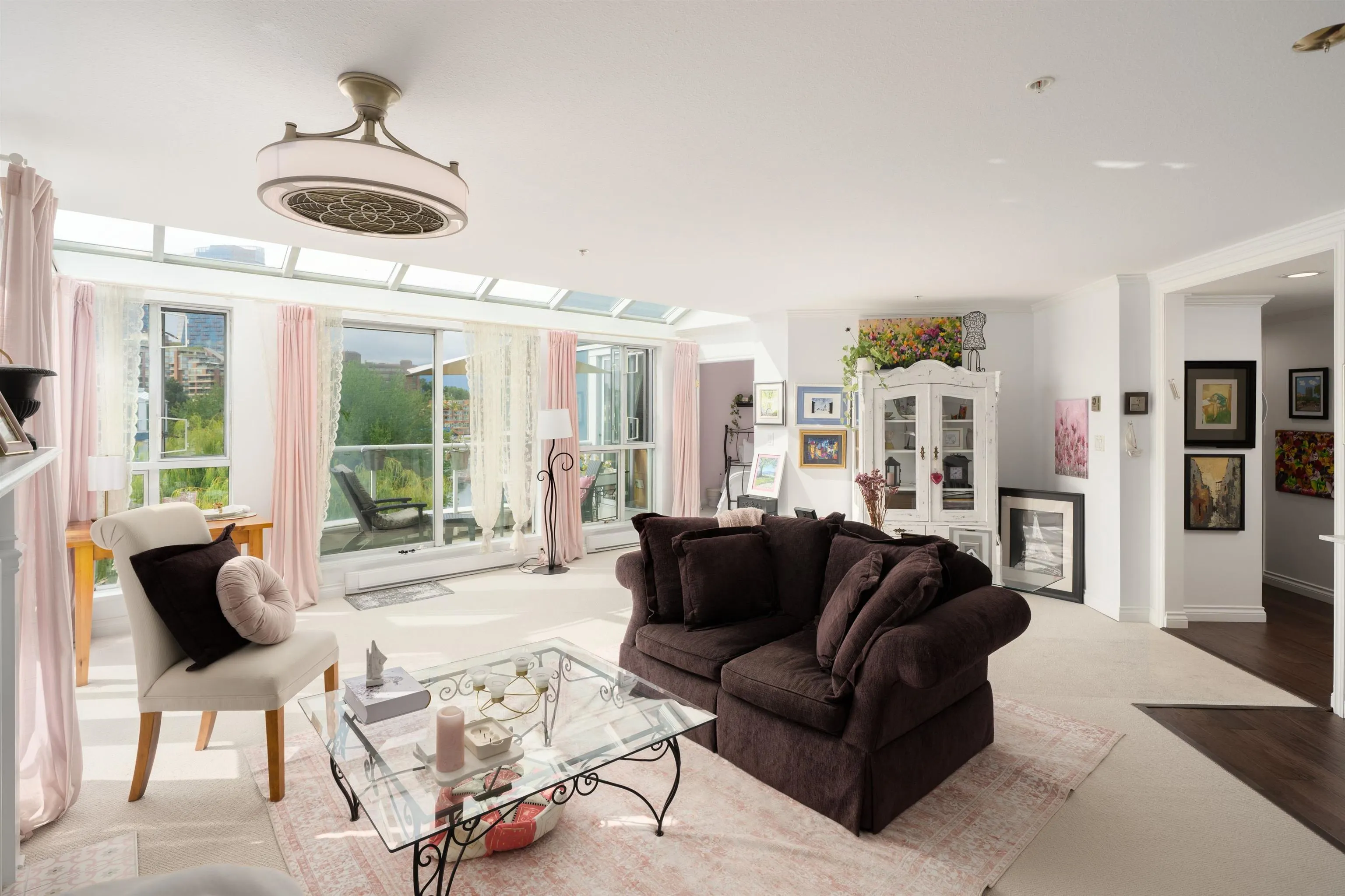 1502 Island Park Walk #405