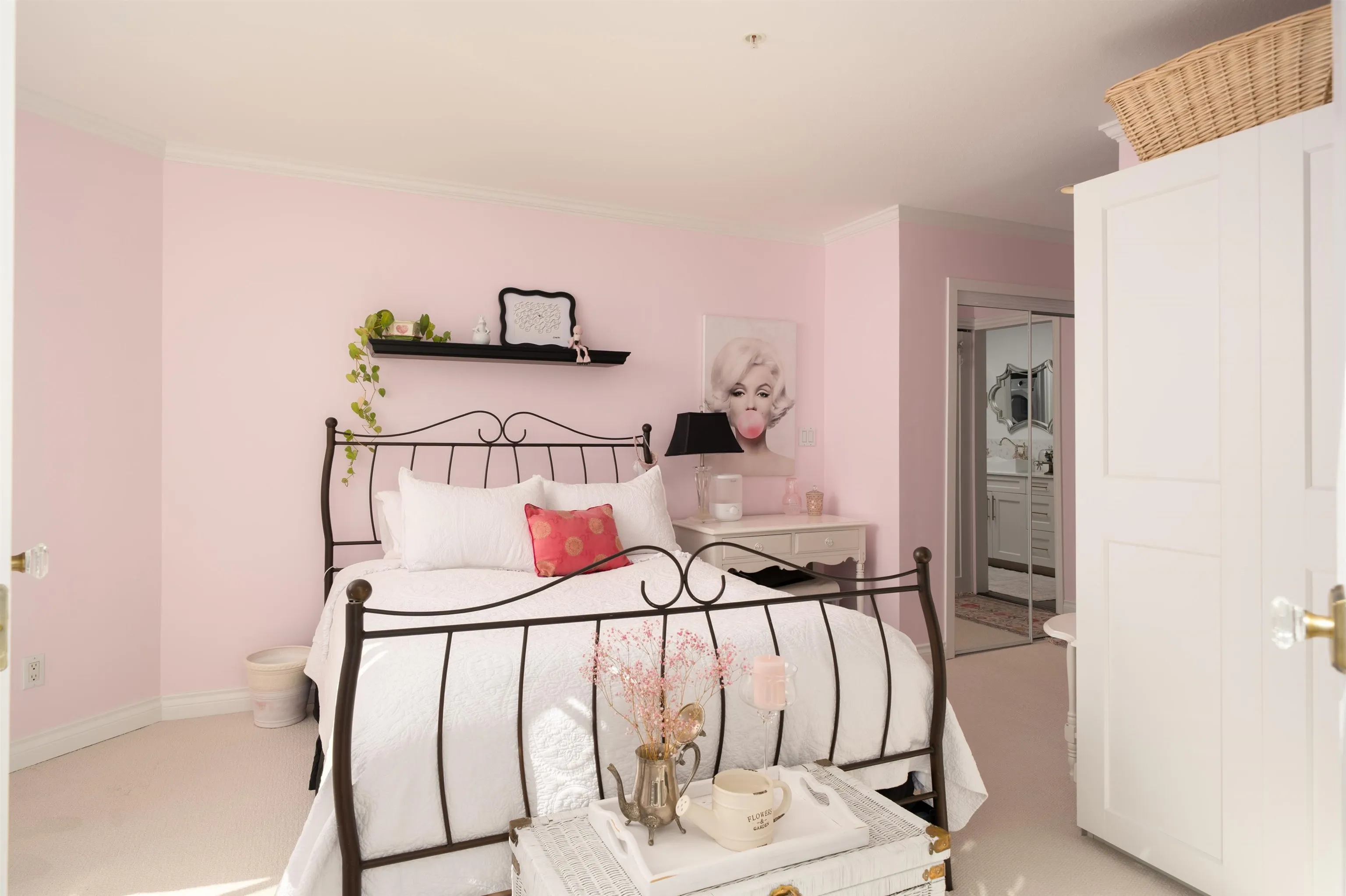 1502 Island Park Walk #405