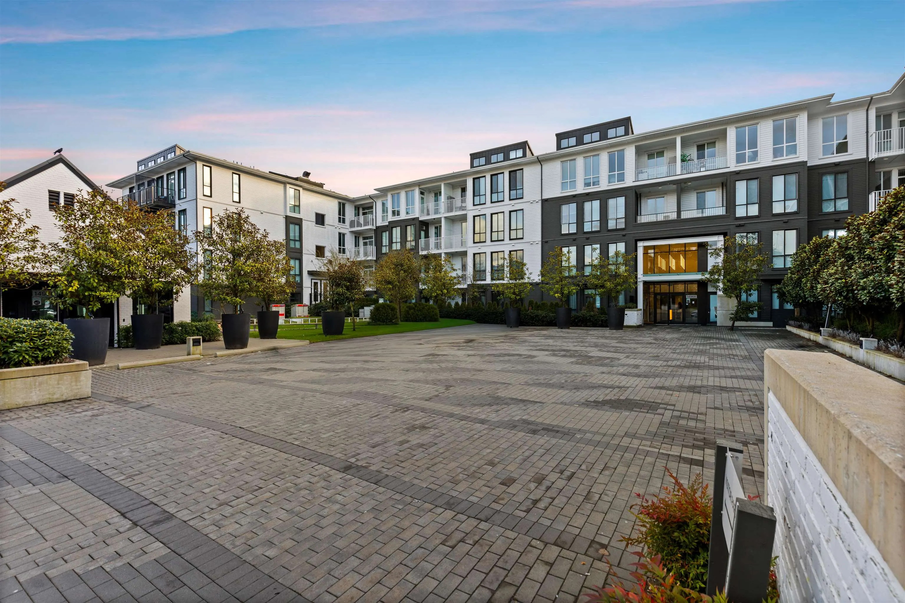 14968 101a Avenue #425