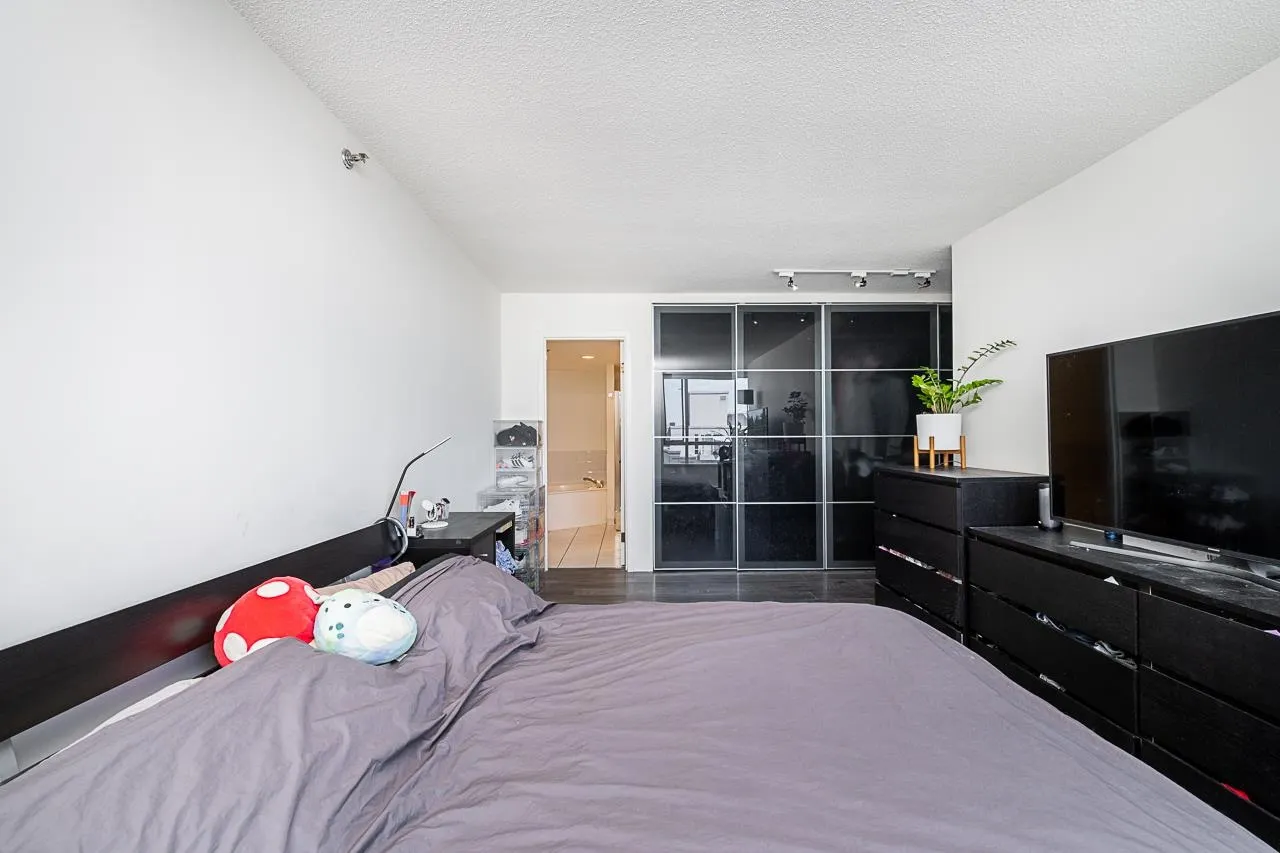 3061 E Kent Avenue North #1403