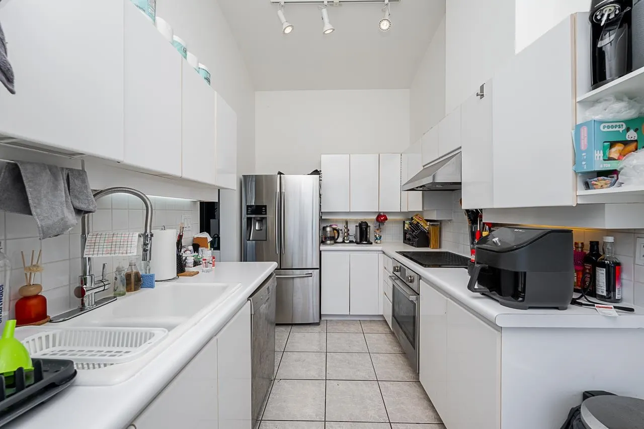 3061 E Kent Avenue North #1403