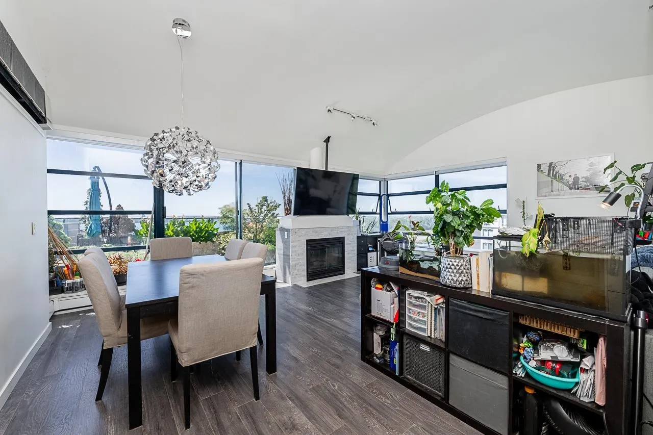 3061 E Kent Avenue North #1403