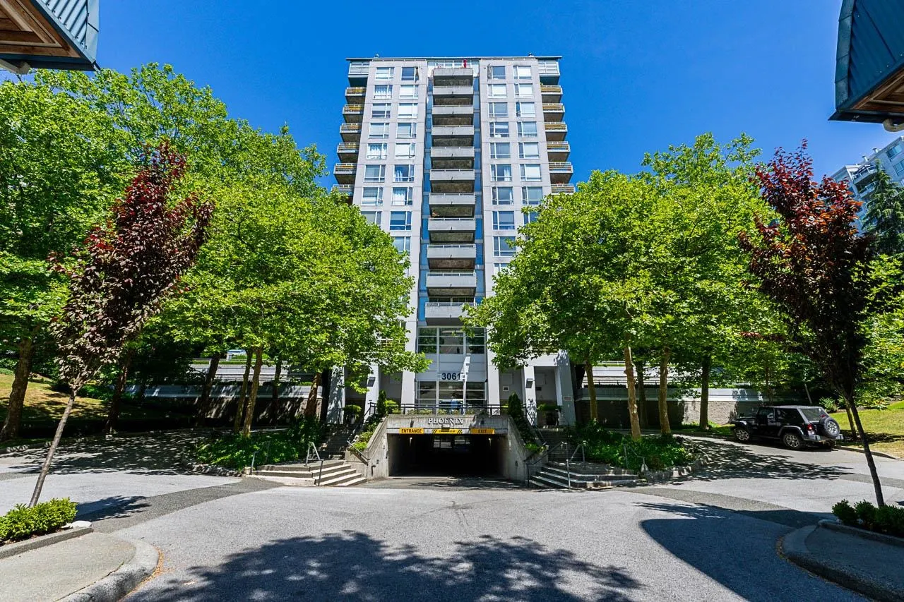3061 E Kent Avenue North #1403