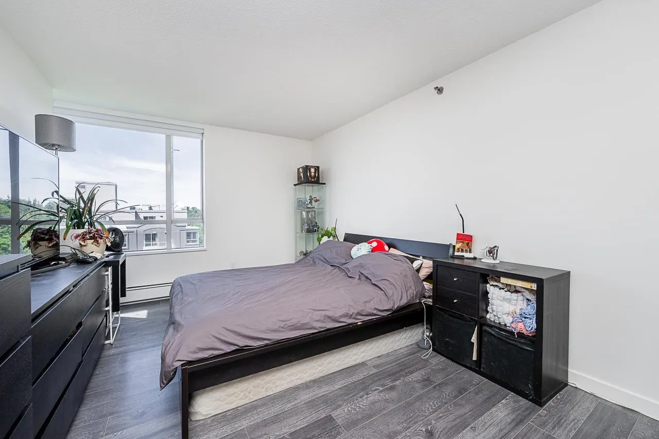 3061 E Kent Avenue North #1403