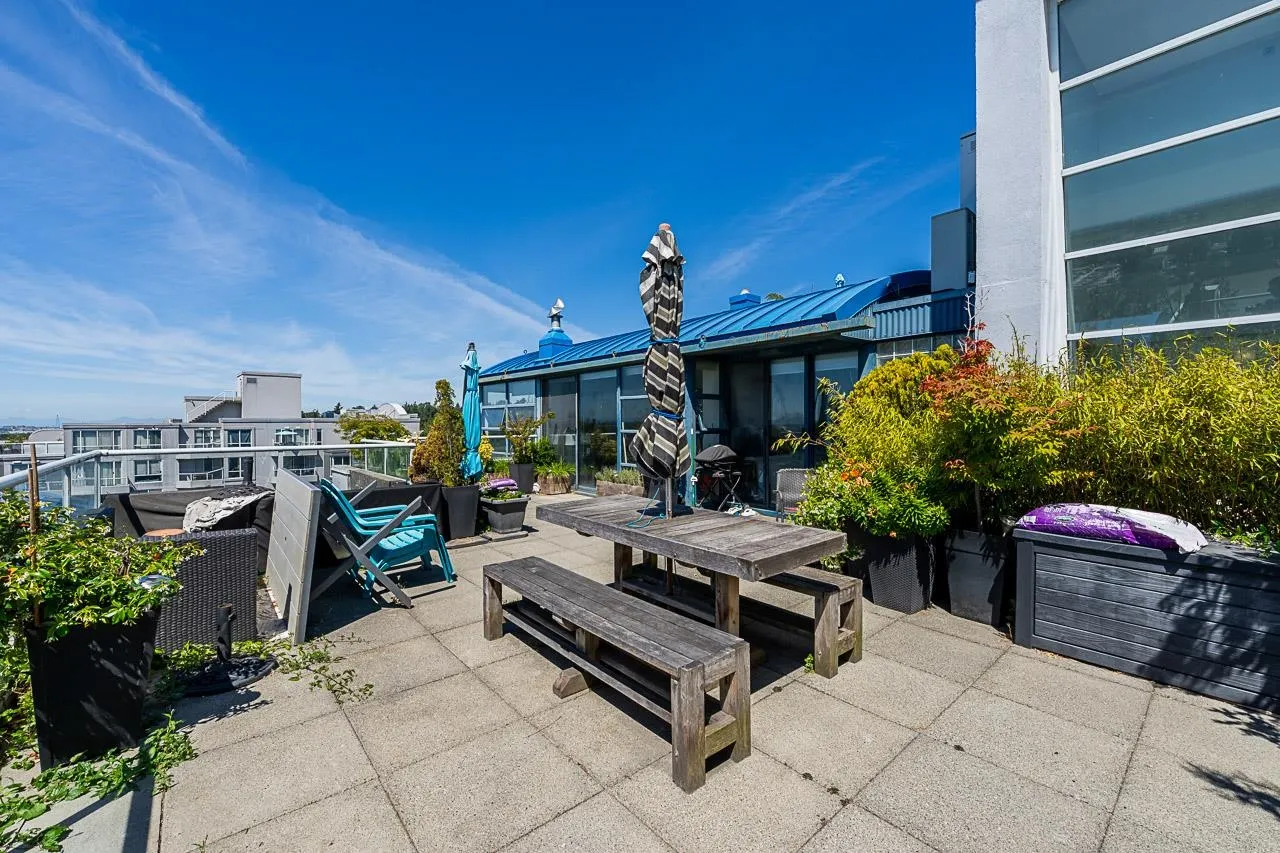 3061 E Kent Avenue North #1403