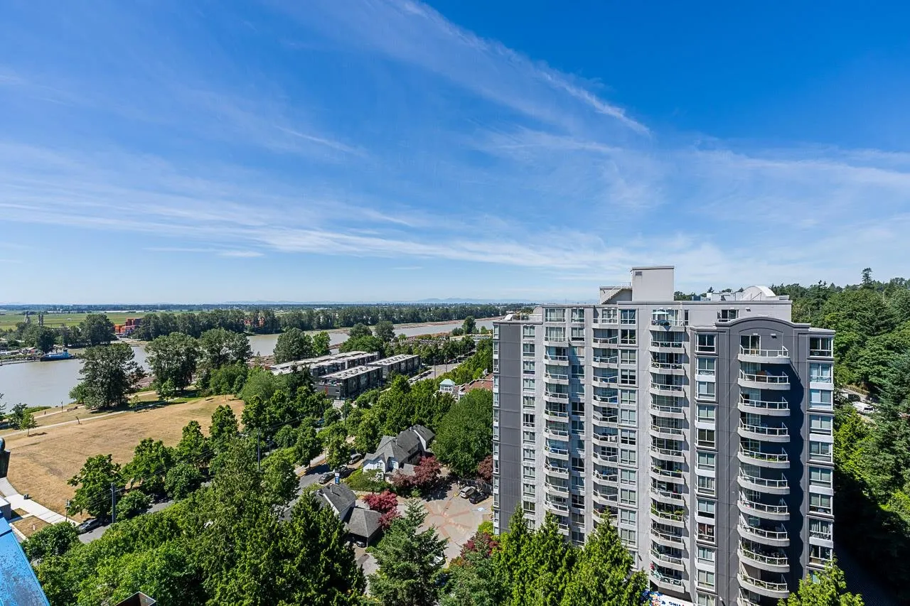 3061 E Kent Avenue North #1403