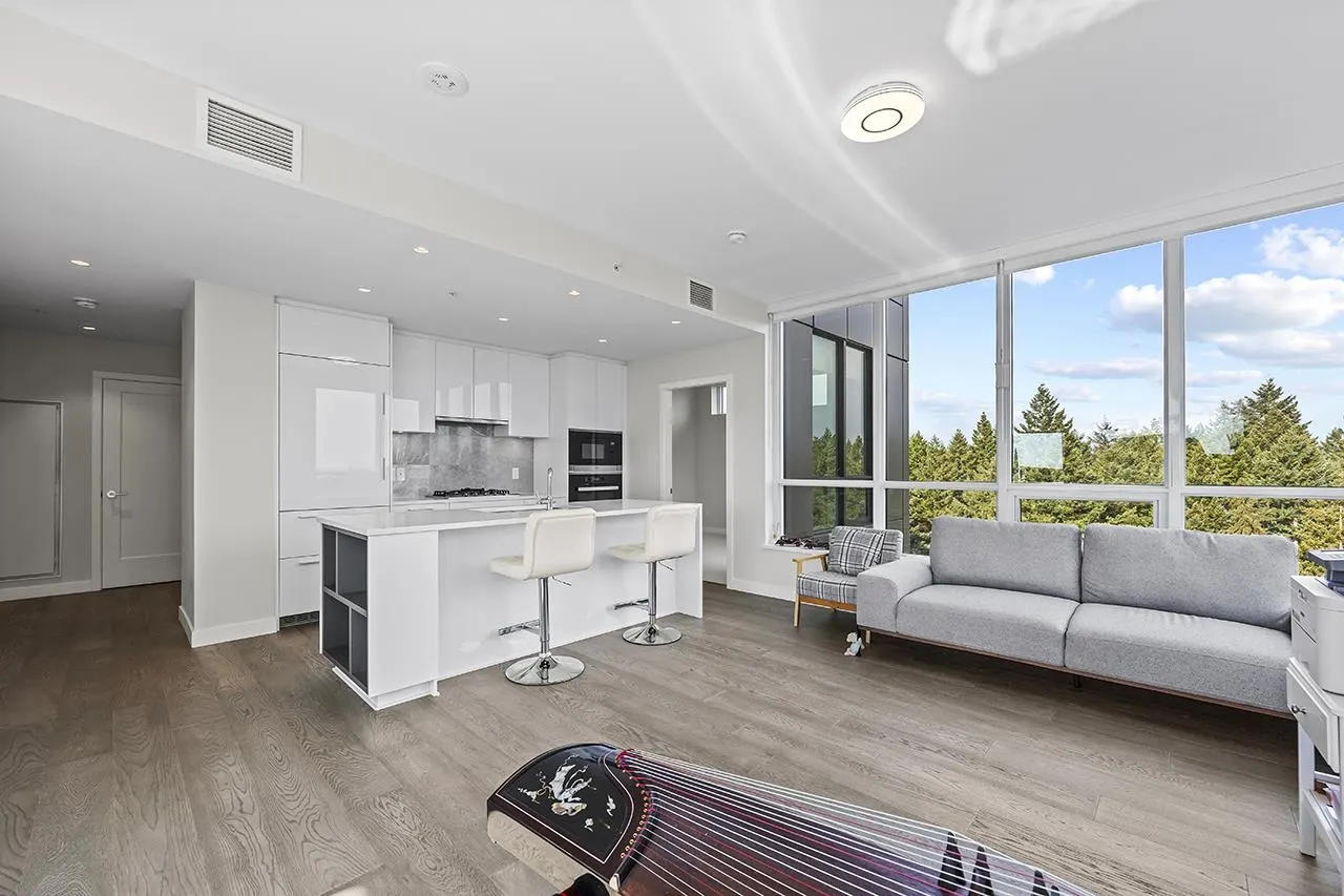 5608 Berton Avenue #1809