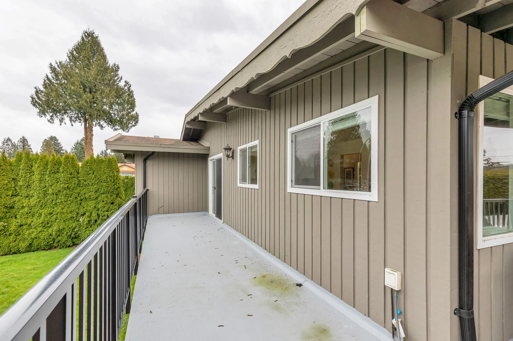 1130 Blue Heron Crescent