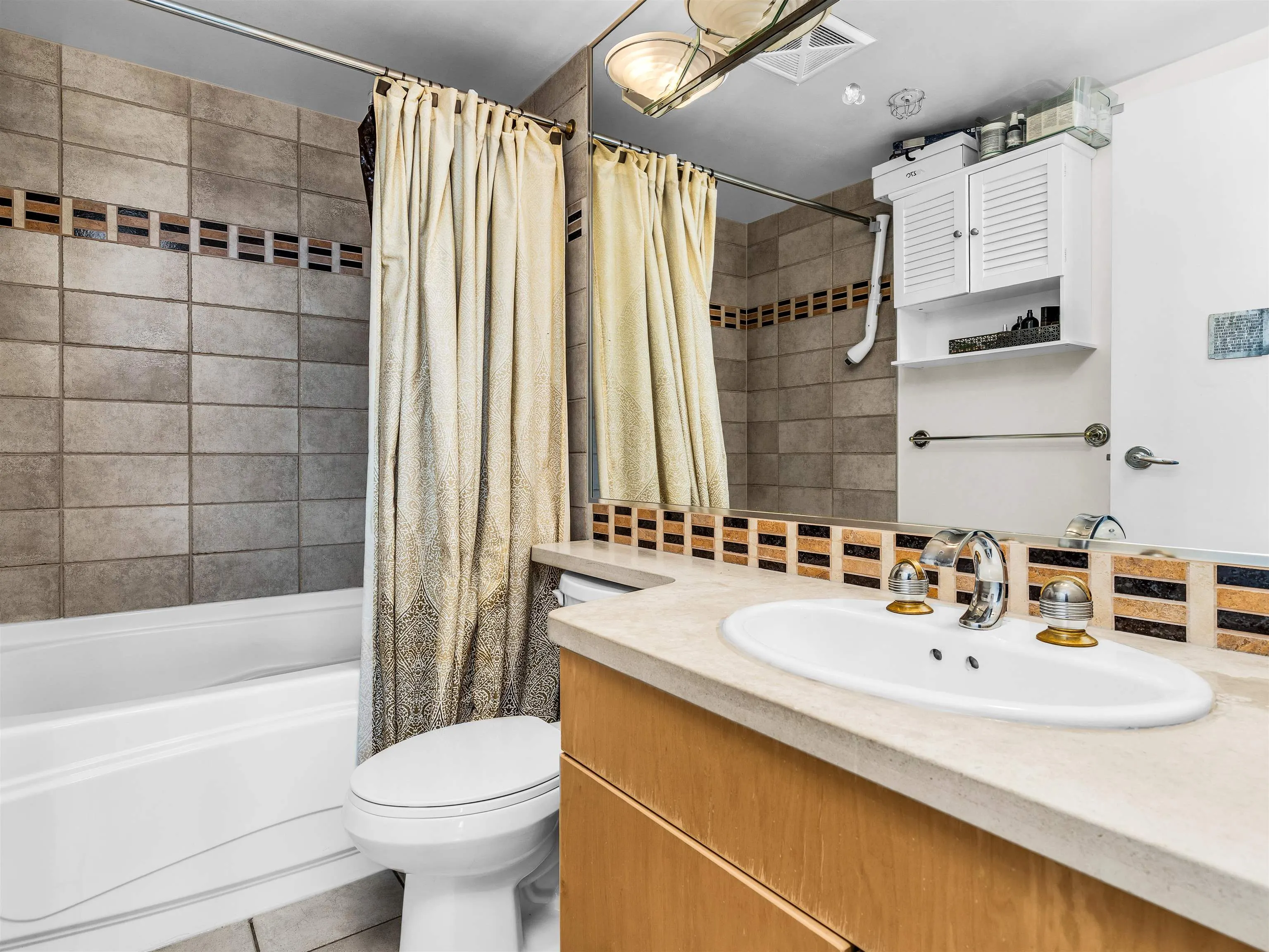 1199 Marinaside Crescent #2807