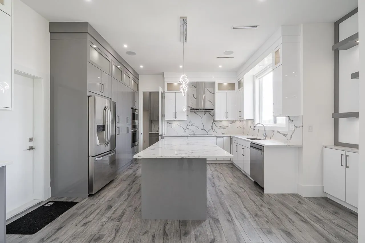15051 63a Avenue