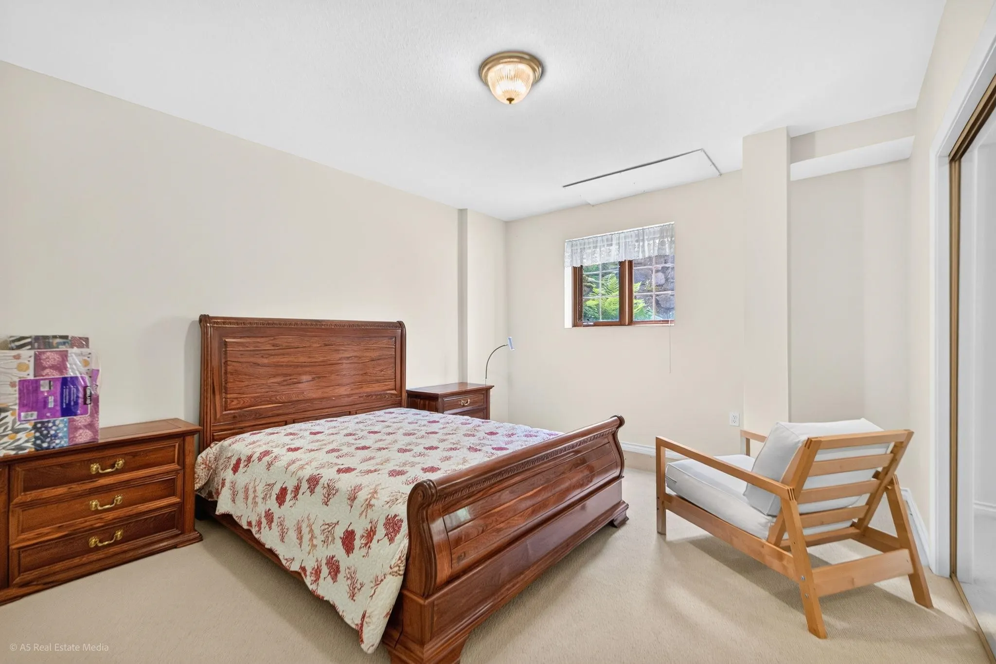 14078 31a Avenue