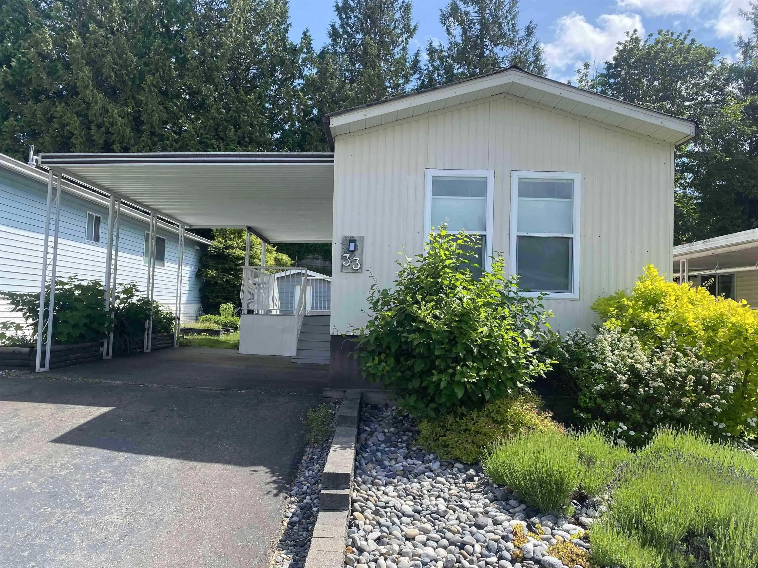 2315 198 Street #33