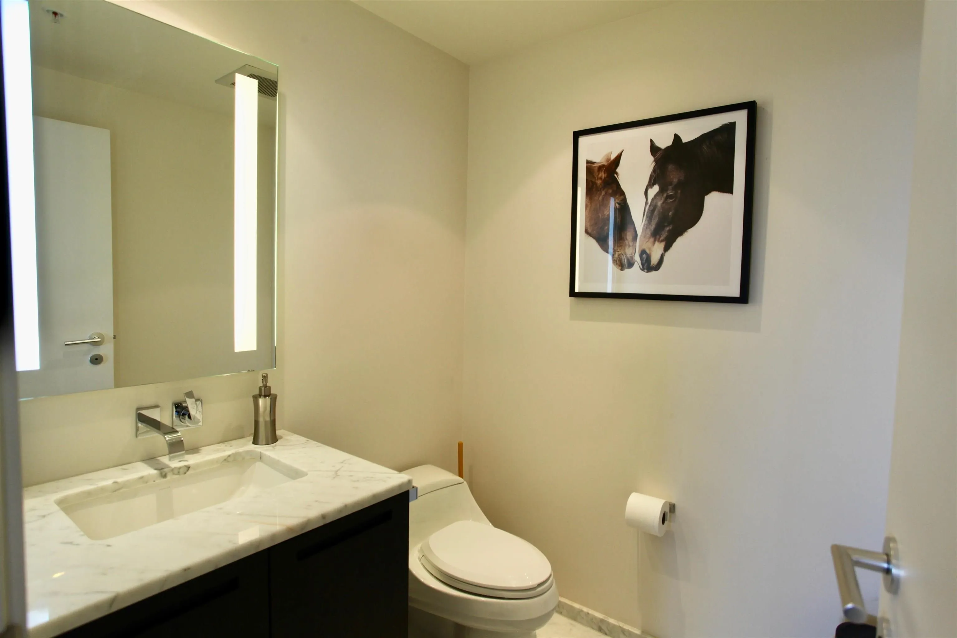 1011 W Cordova Street #4203