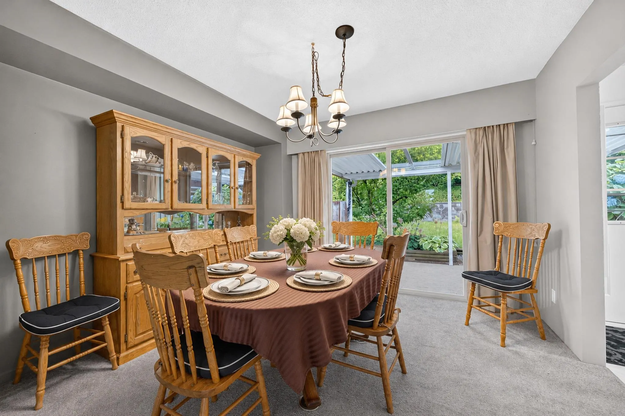 1576 Pitt River Road