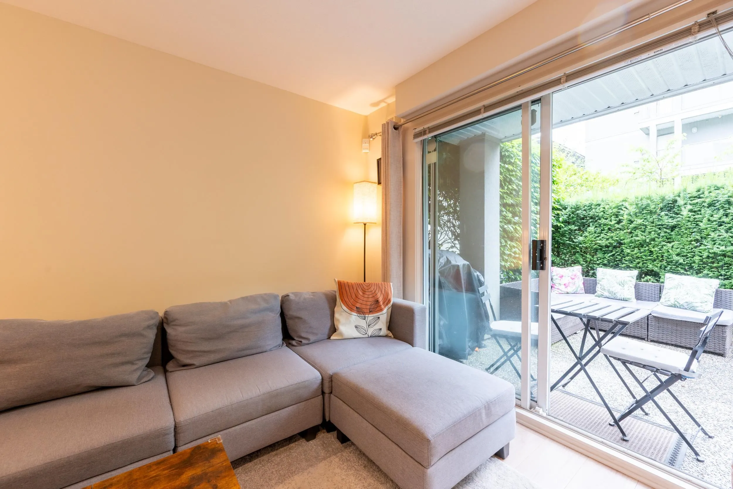 1386 W 6th Avenue #1