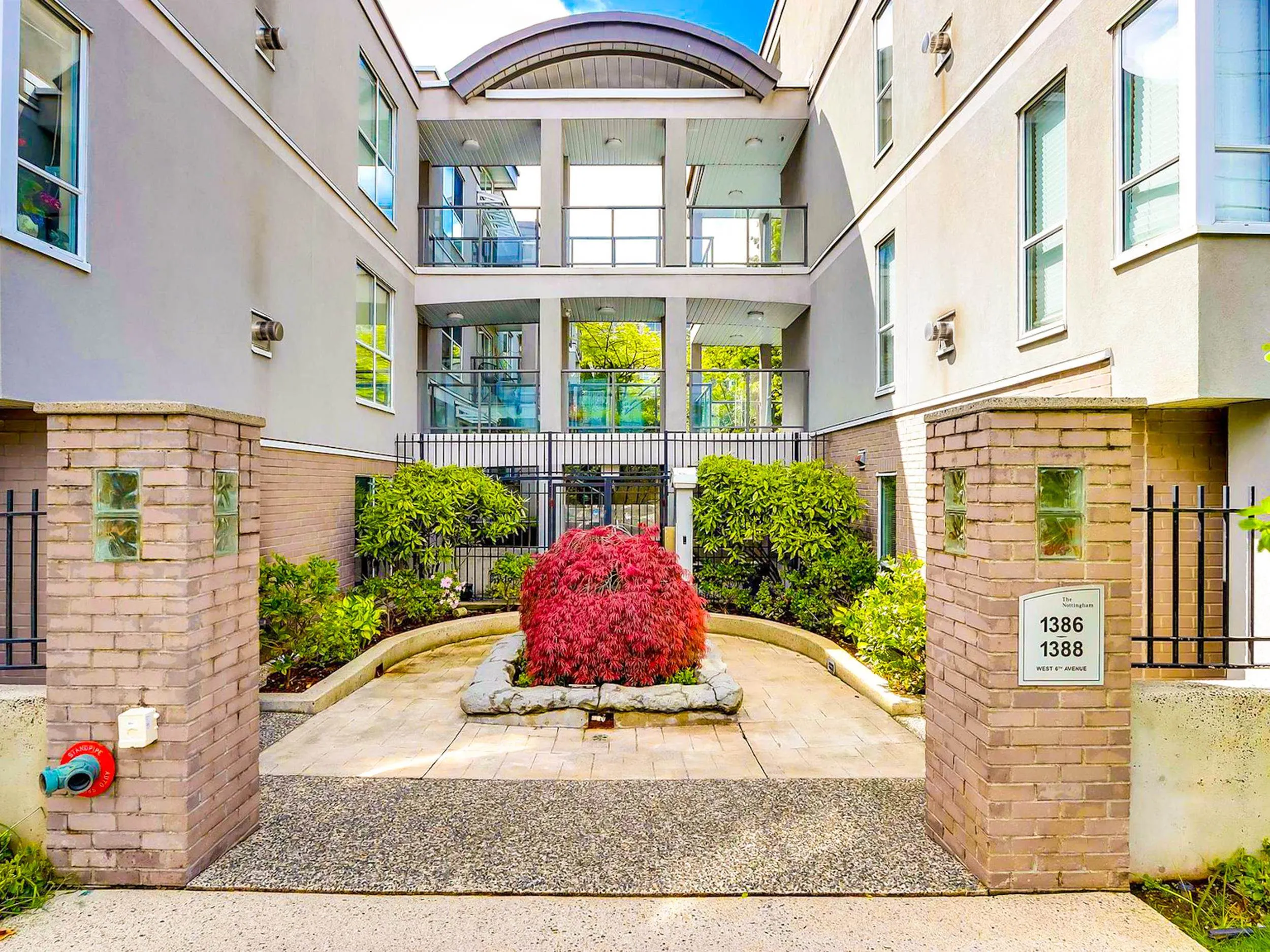 1386 W 6th Avenue #1