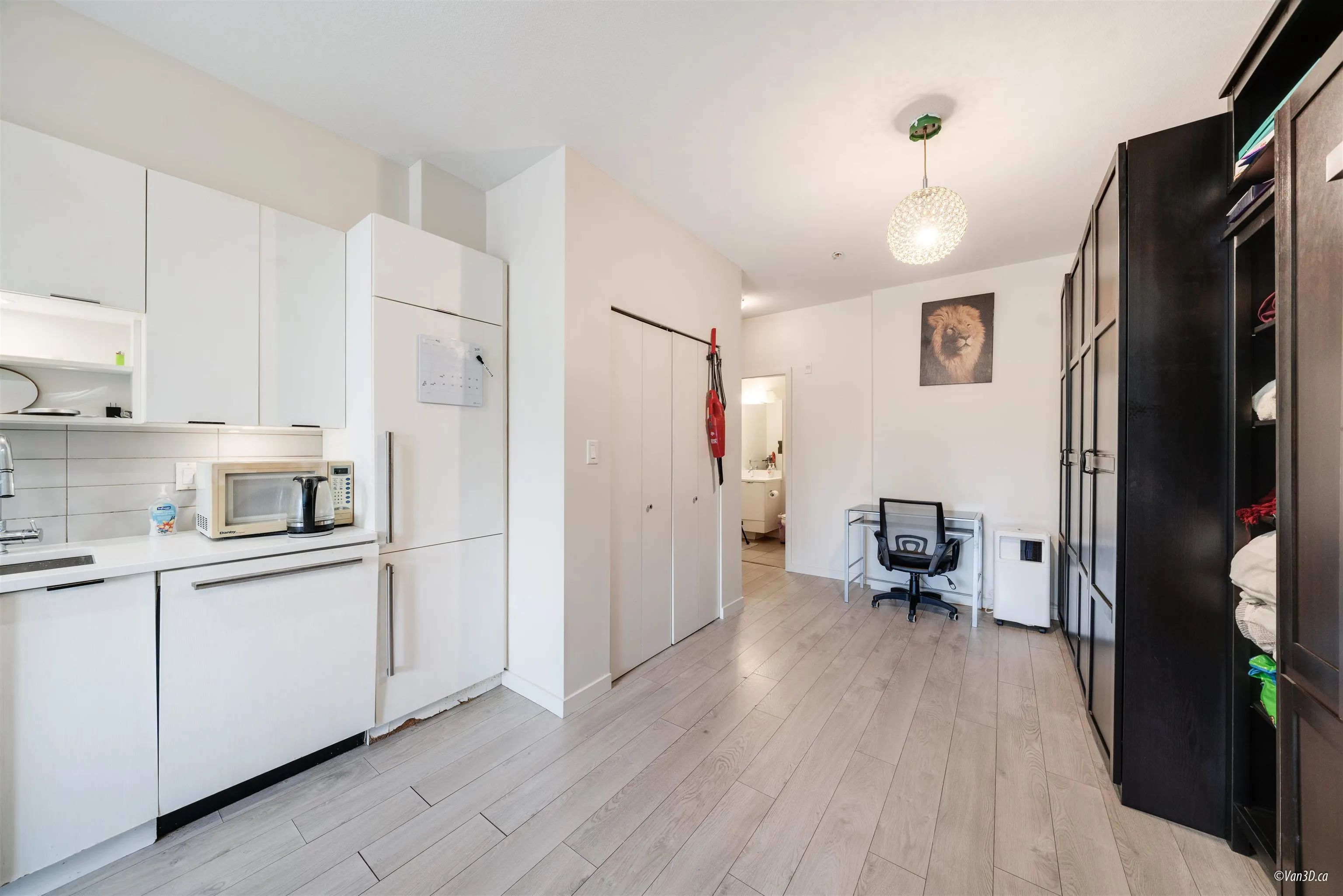 13678 Grosvenor Road #101