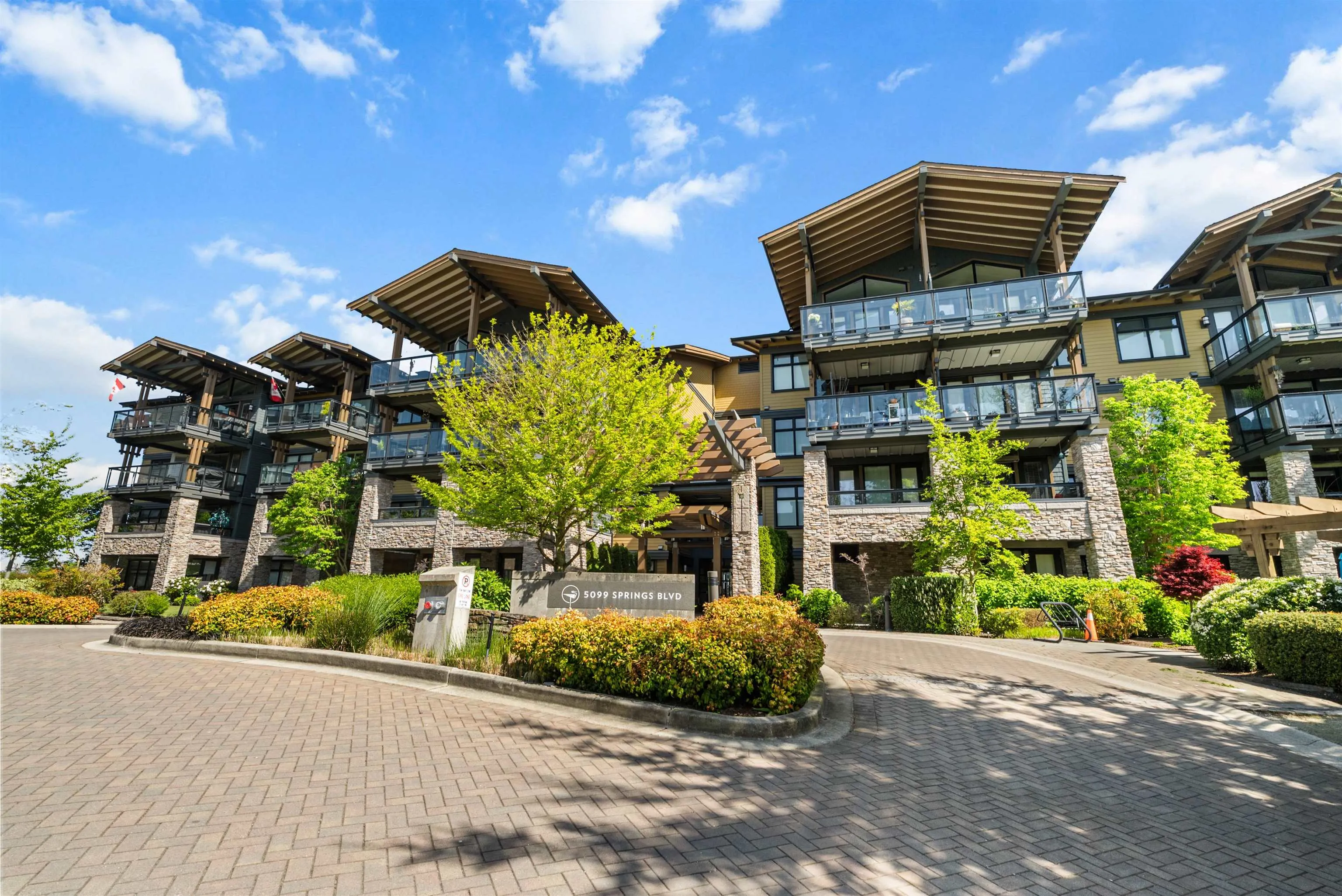 5099 Springs Boulevard #313