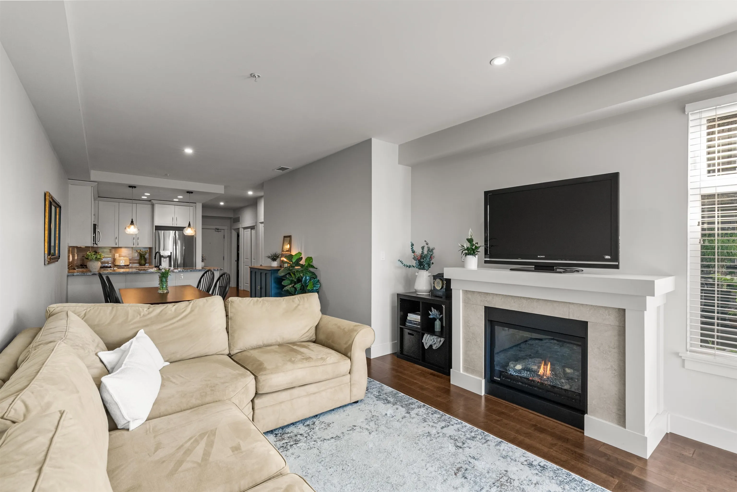 5099 Springs Boulevard #313