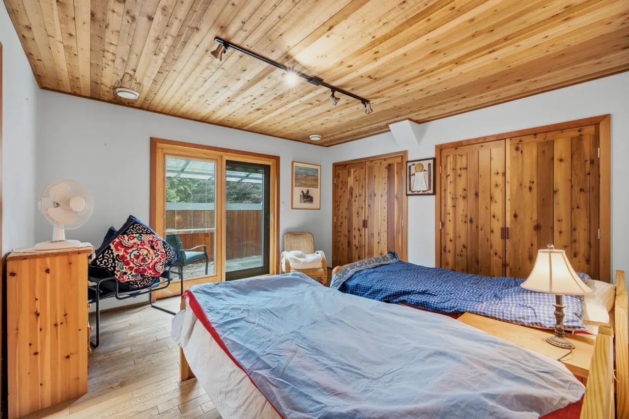 13965 Harris Road