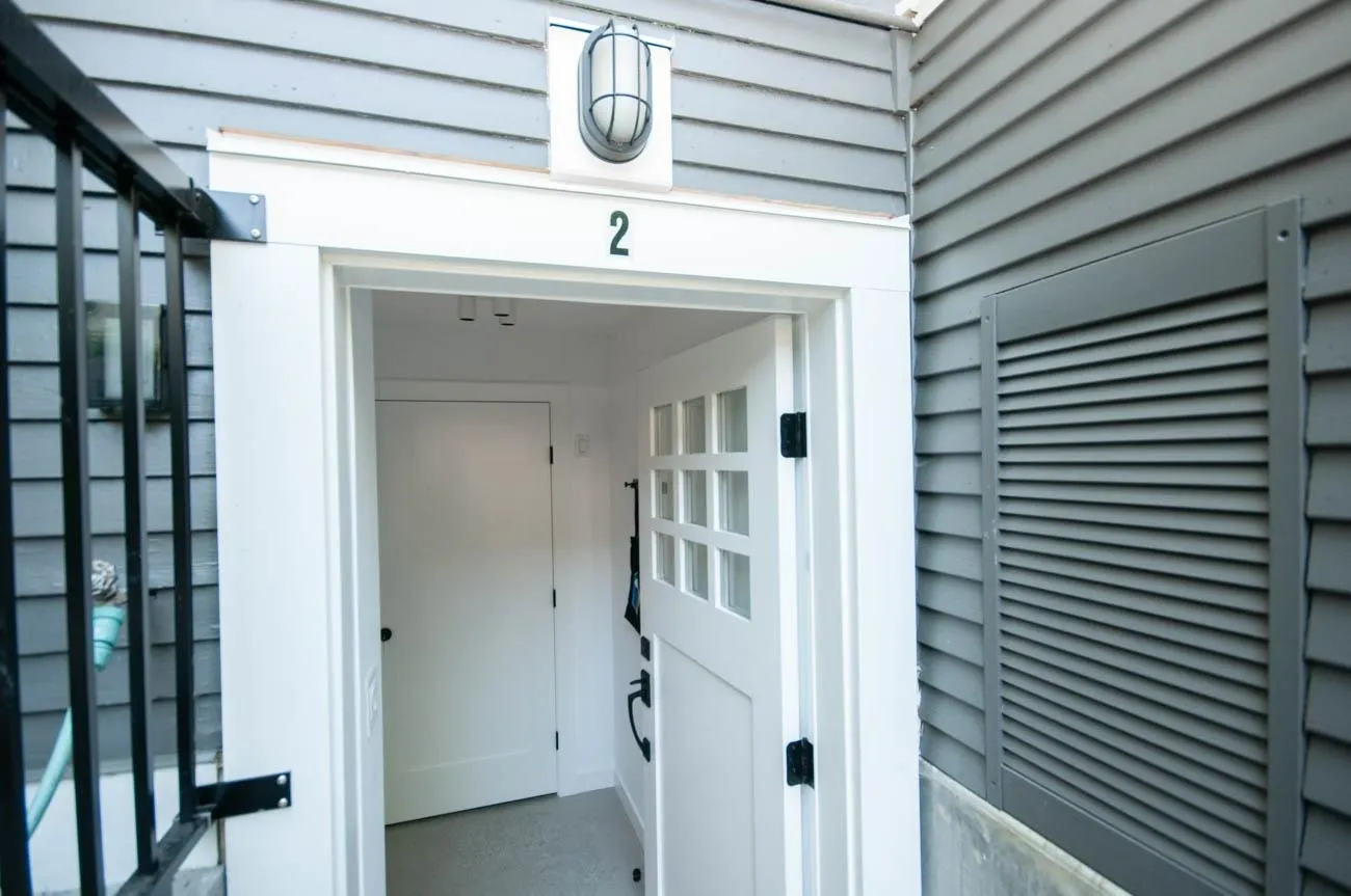 563 Union Street #2