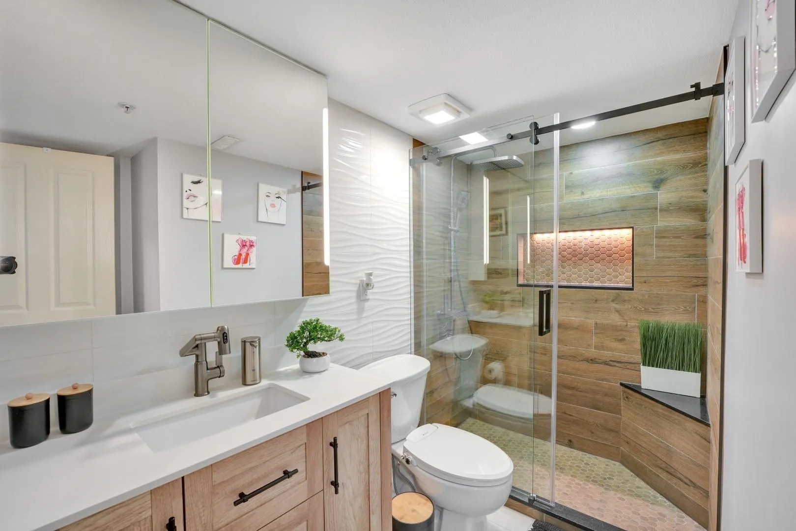 19160 119 Avenue #14