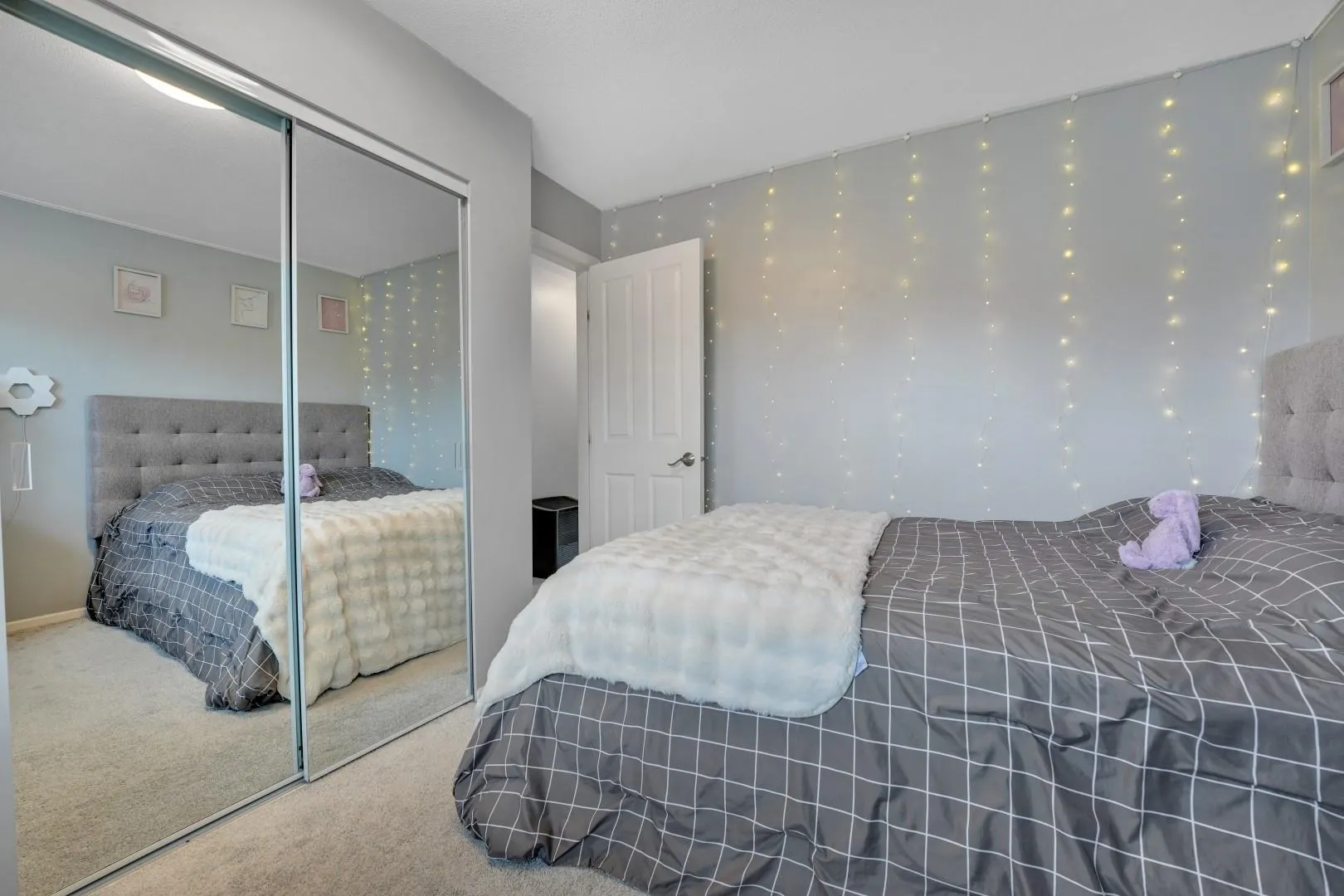 19160 119 Avenue #14