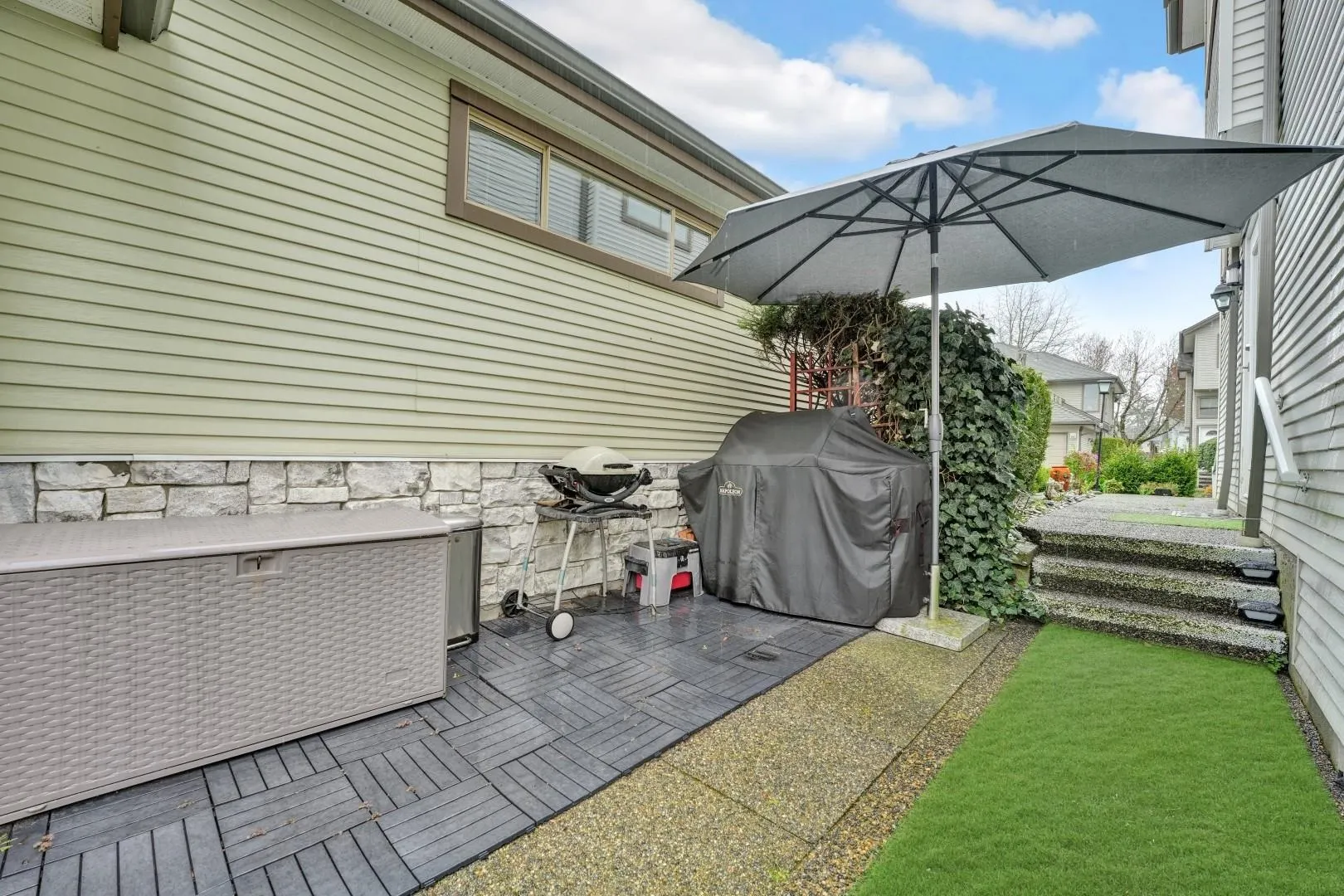 19160 119 Avenue #14