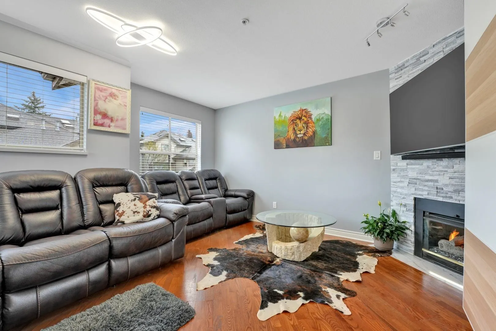 19160 119 Avenue #14