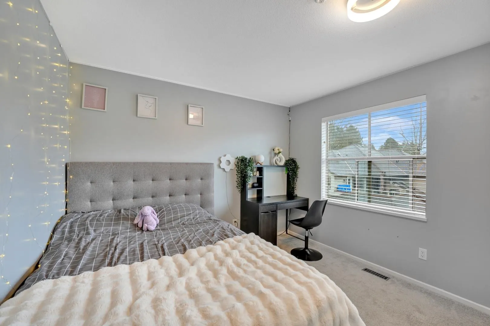 19160 119 Avenue #14