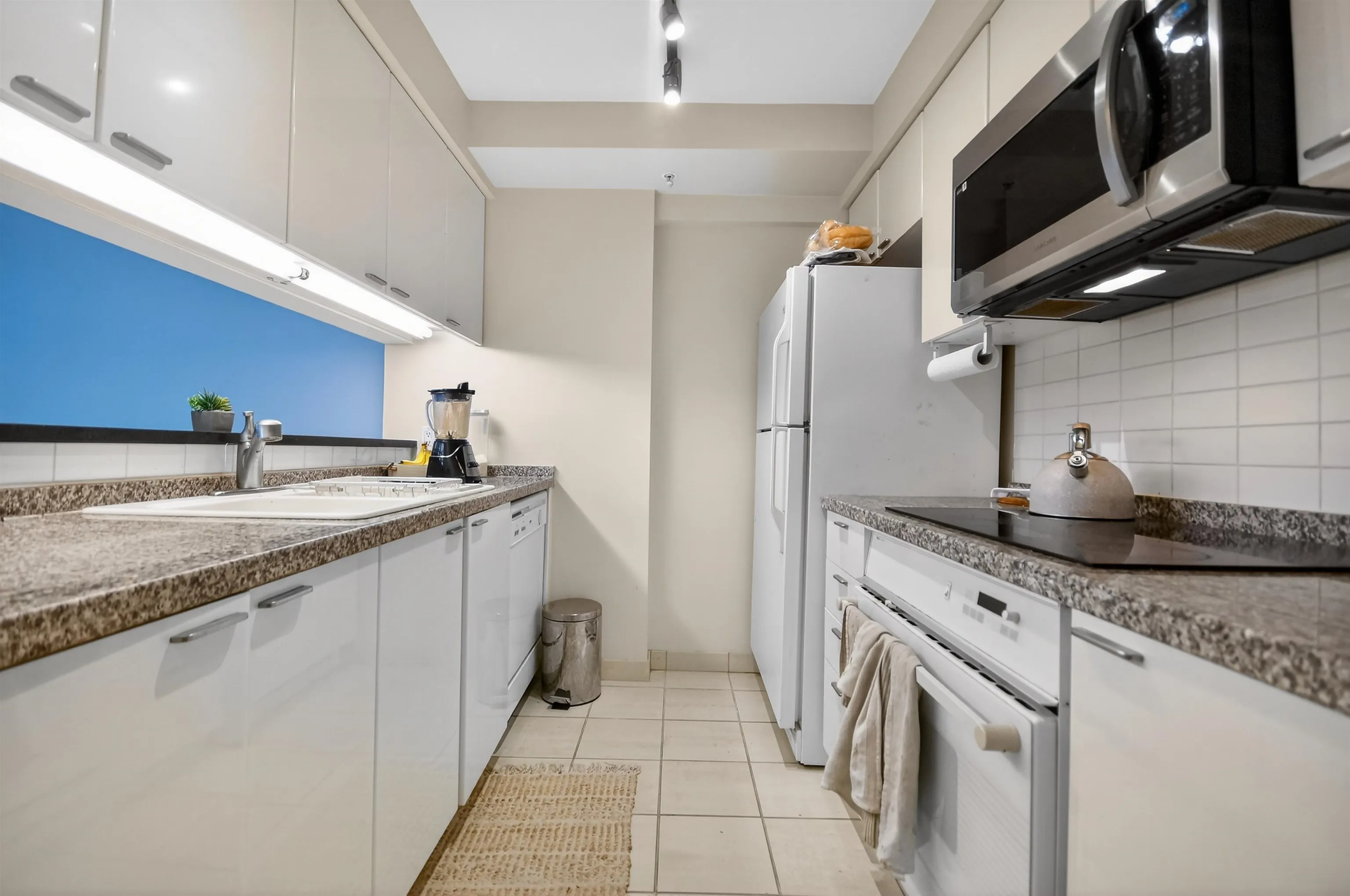 1200 Alberni Street #2205