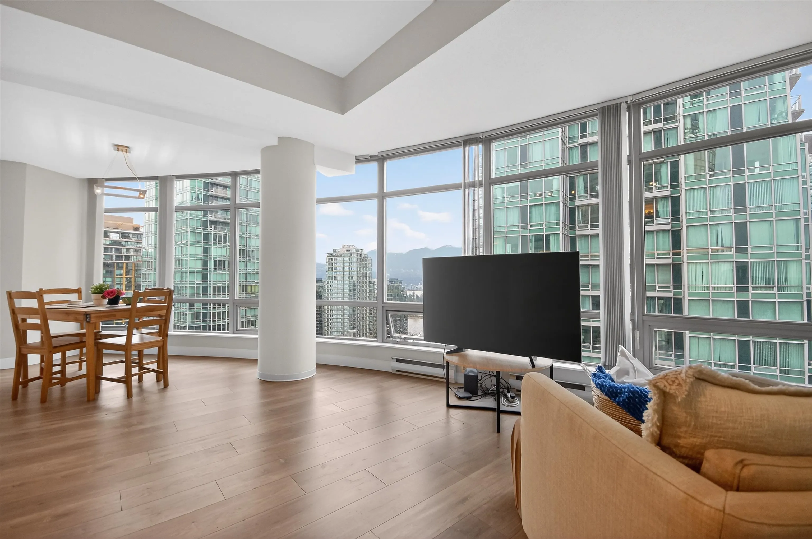 1200 Alberni Street #2205