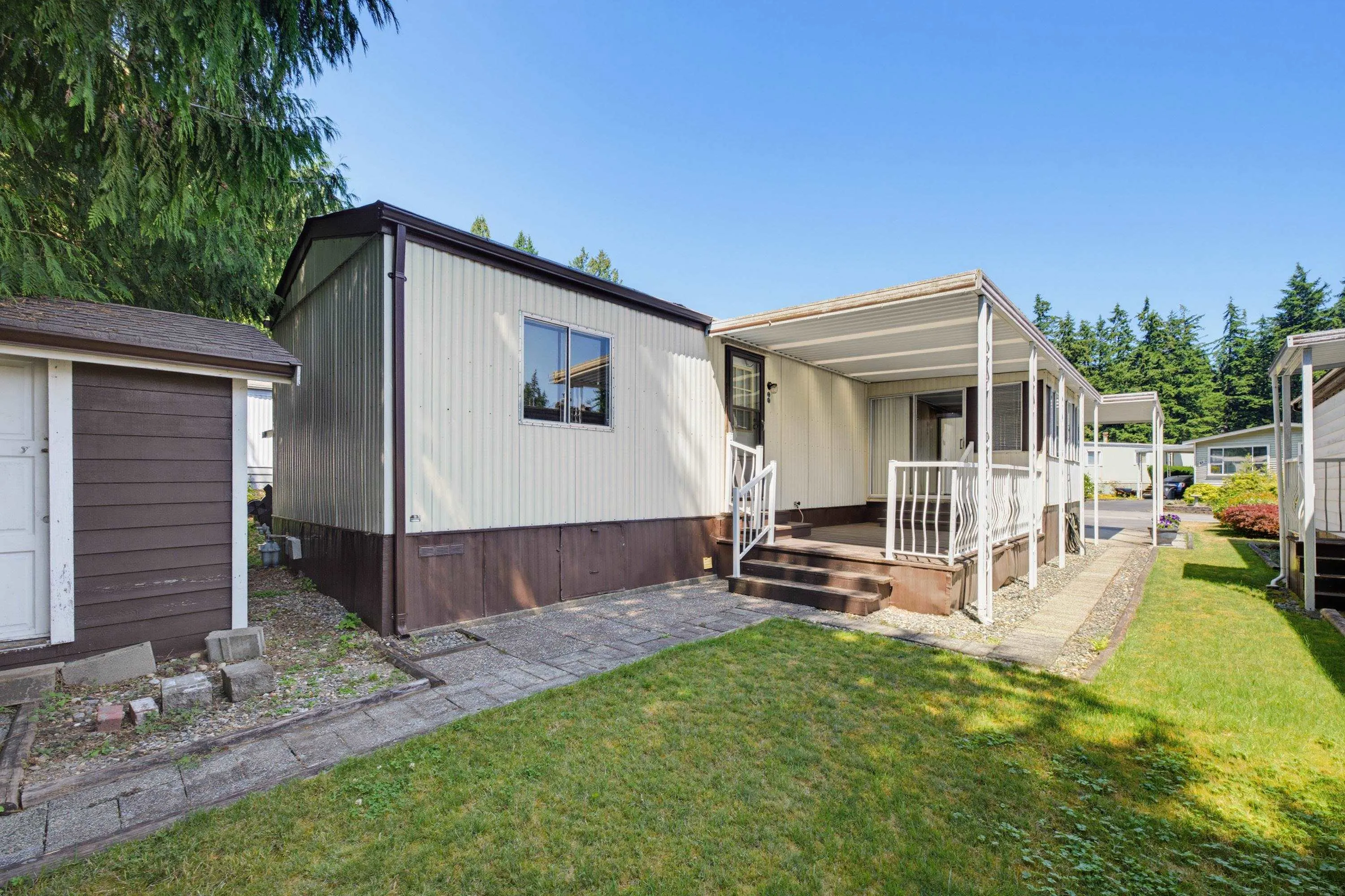 2315 198 Street #10