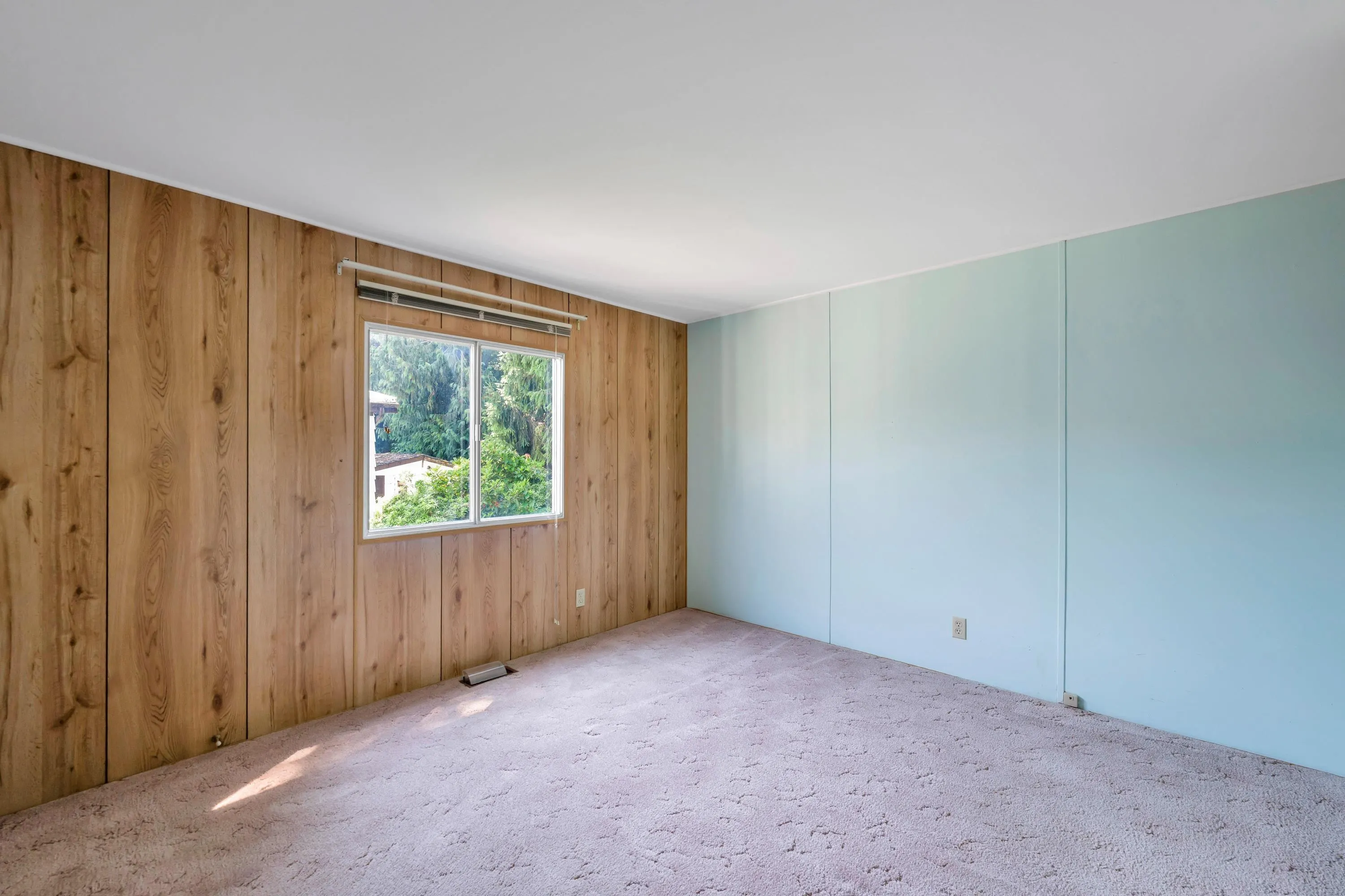 2315 198 Street #10