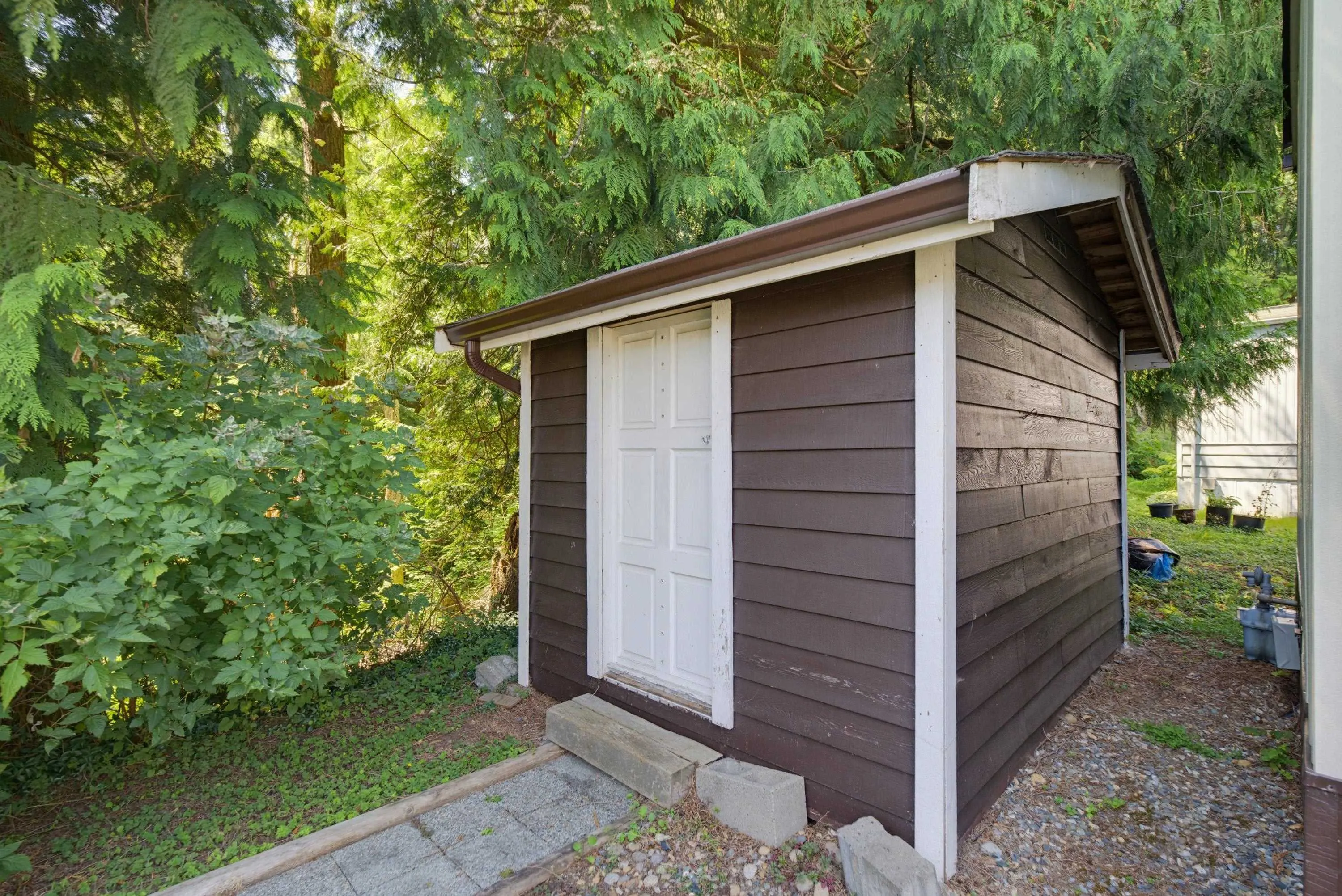 2315 198 Street #10