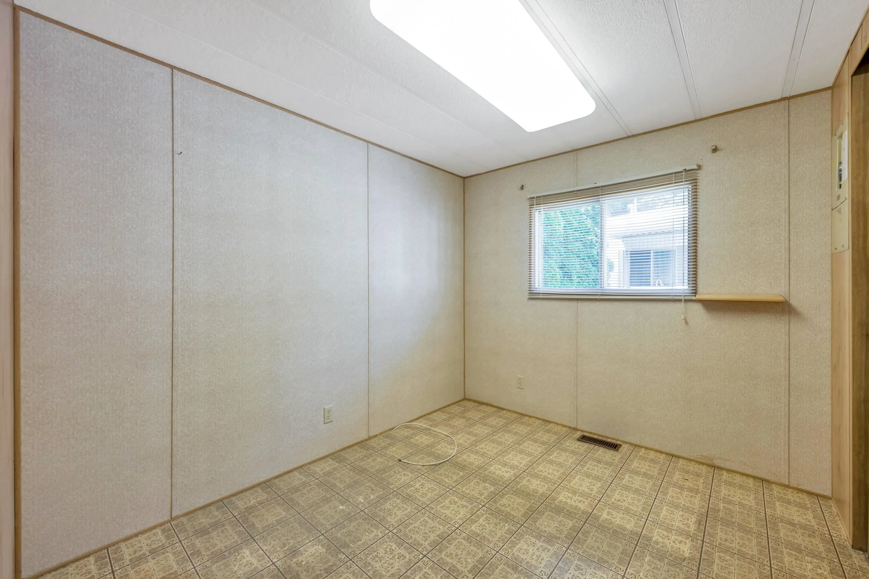 2315 198 Street #10