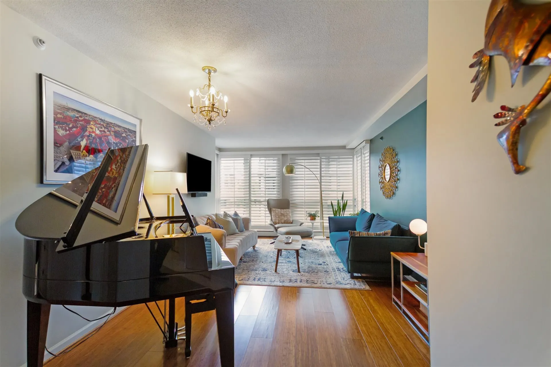 199 Drake Street #3F