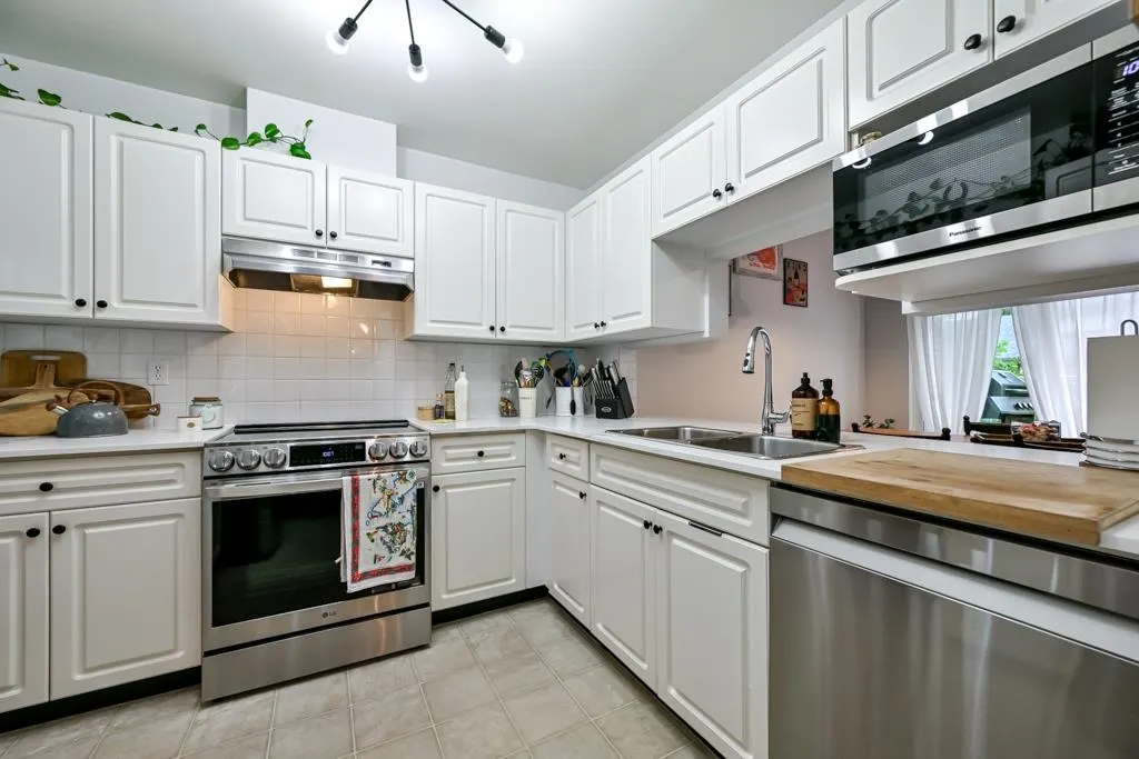 8892 208 Street #22